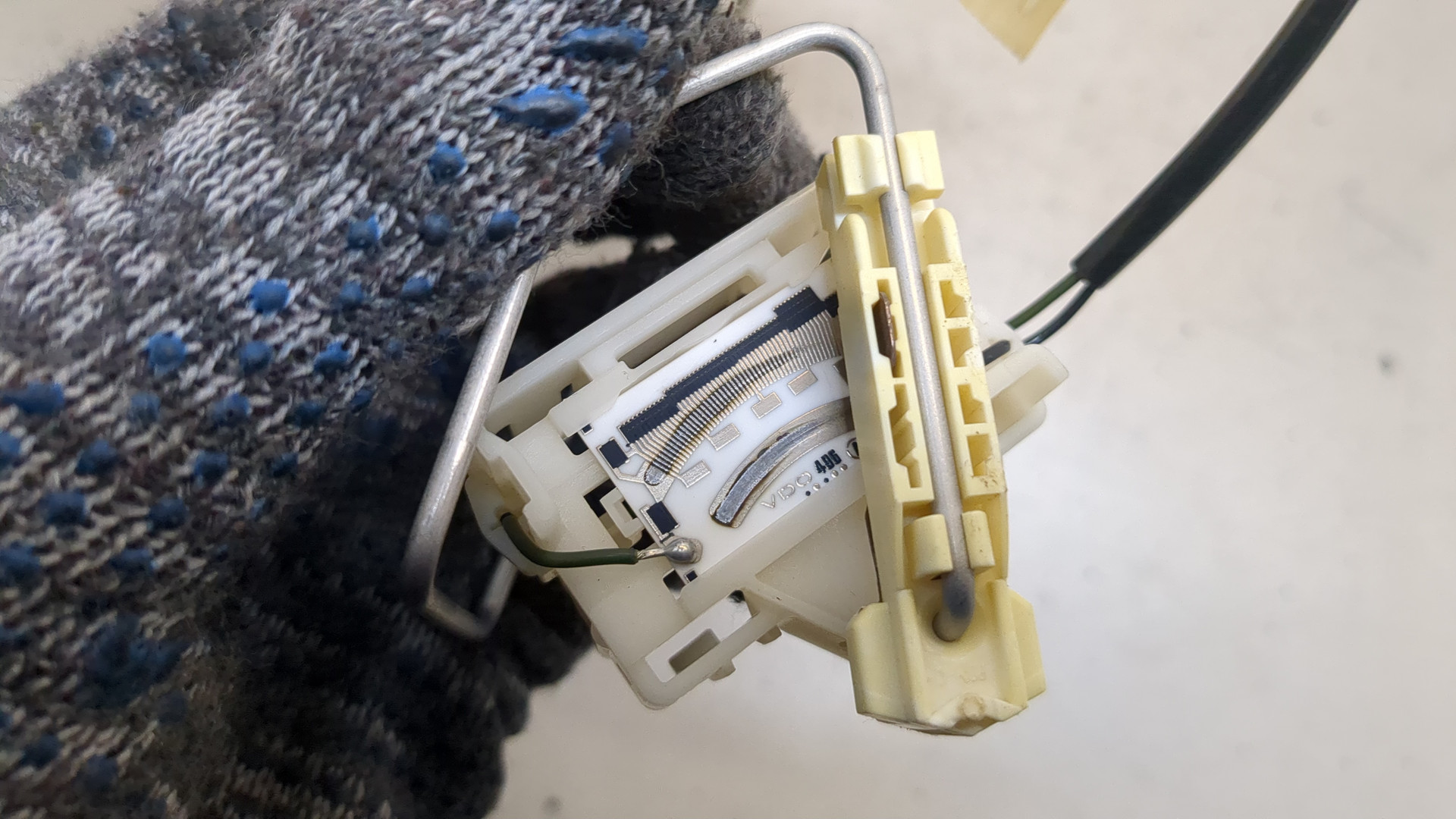 Насос топливный электрический