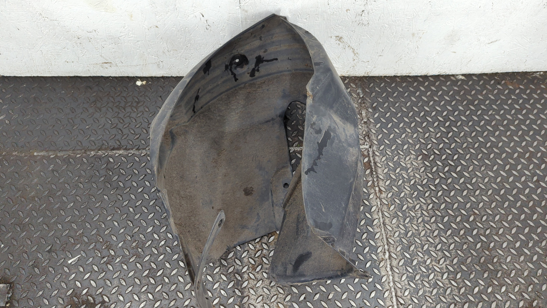 Локер задний левый