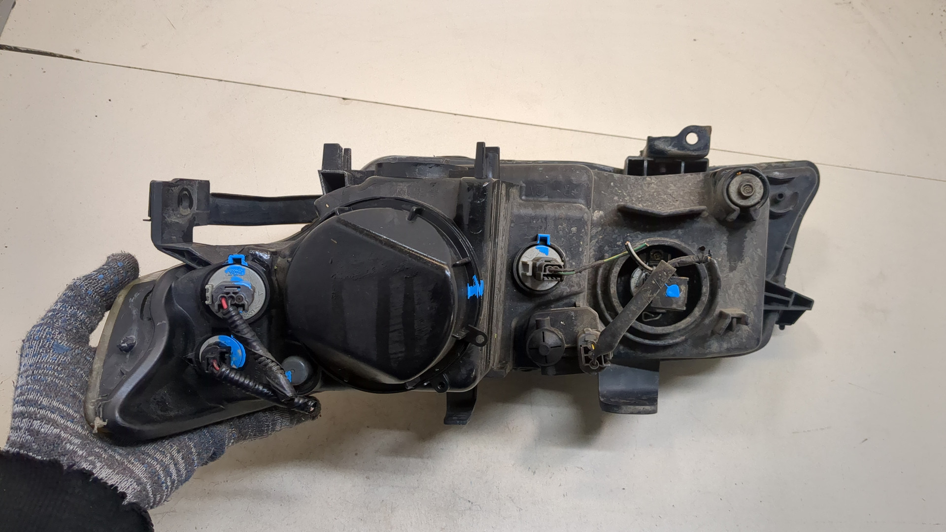 Фара правая