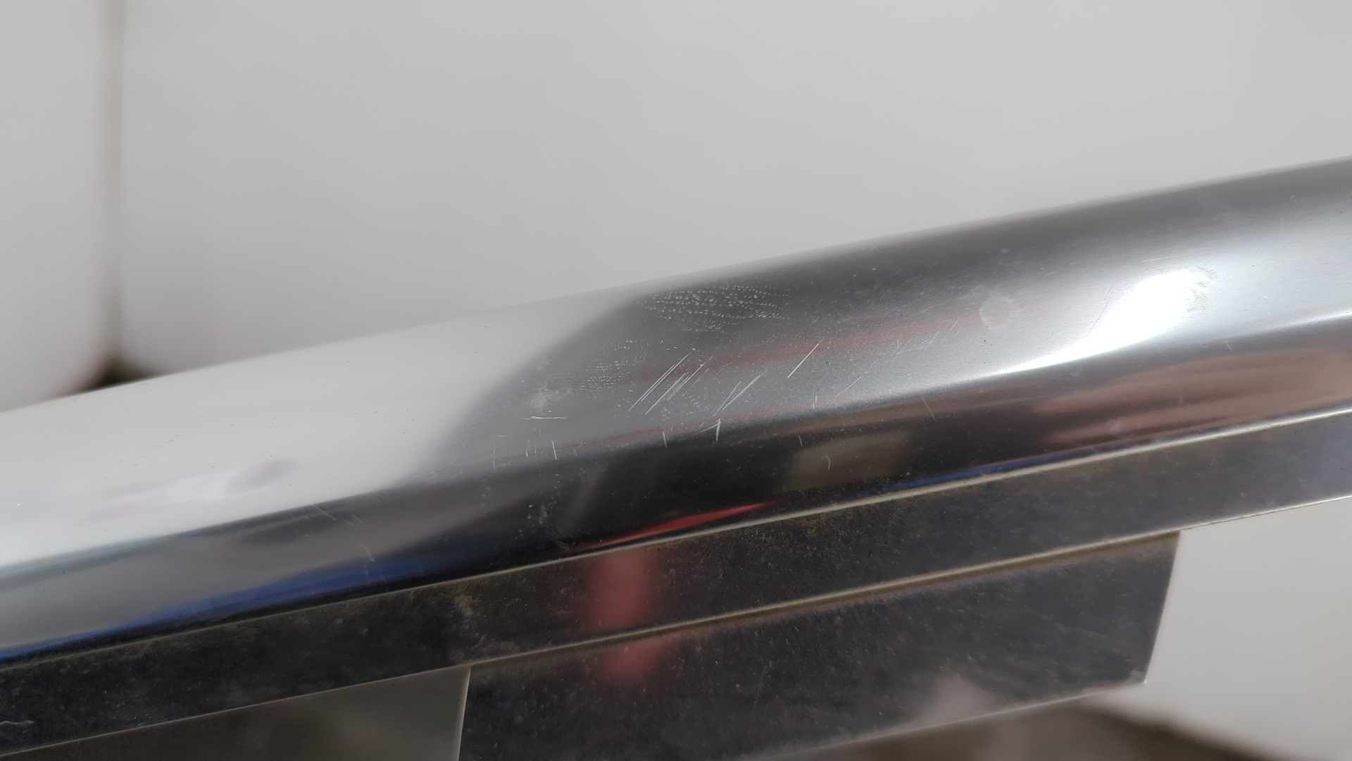 Рейлинг (релинг) левый (планка на крышу)