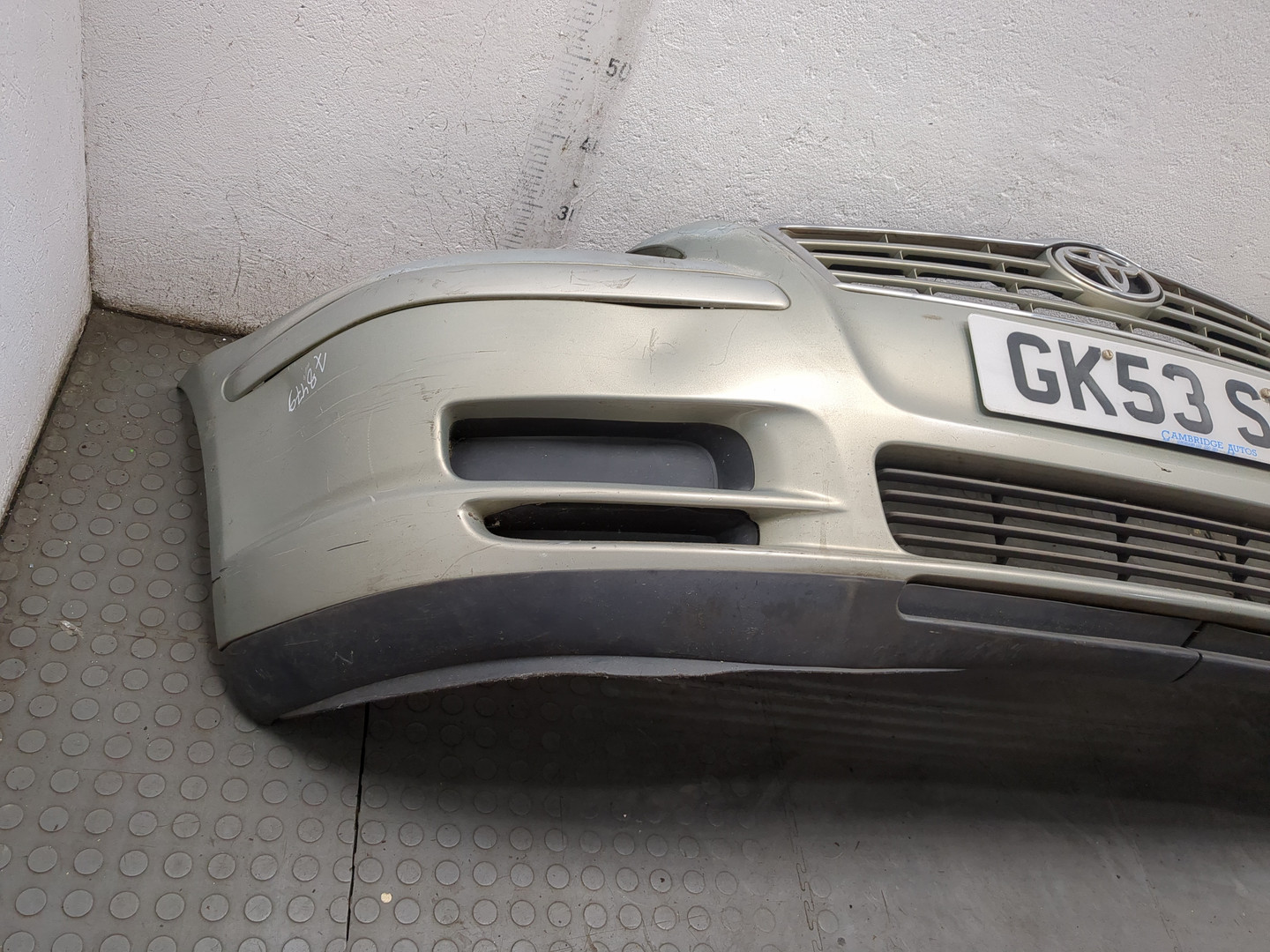 Бампер передний