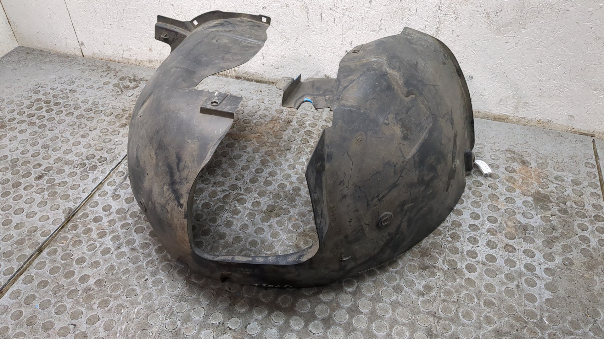 Локер передний левый