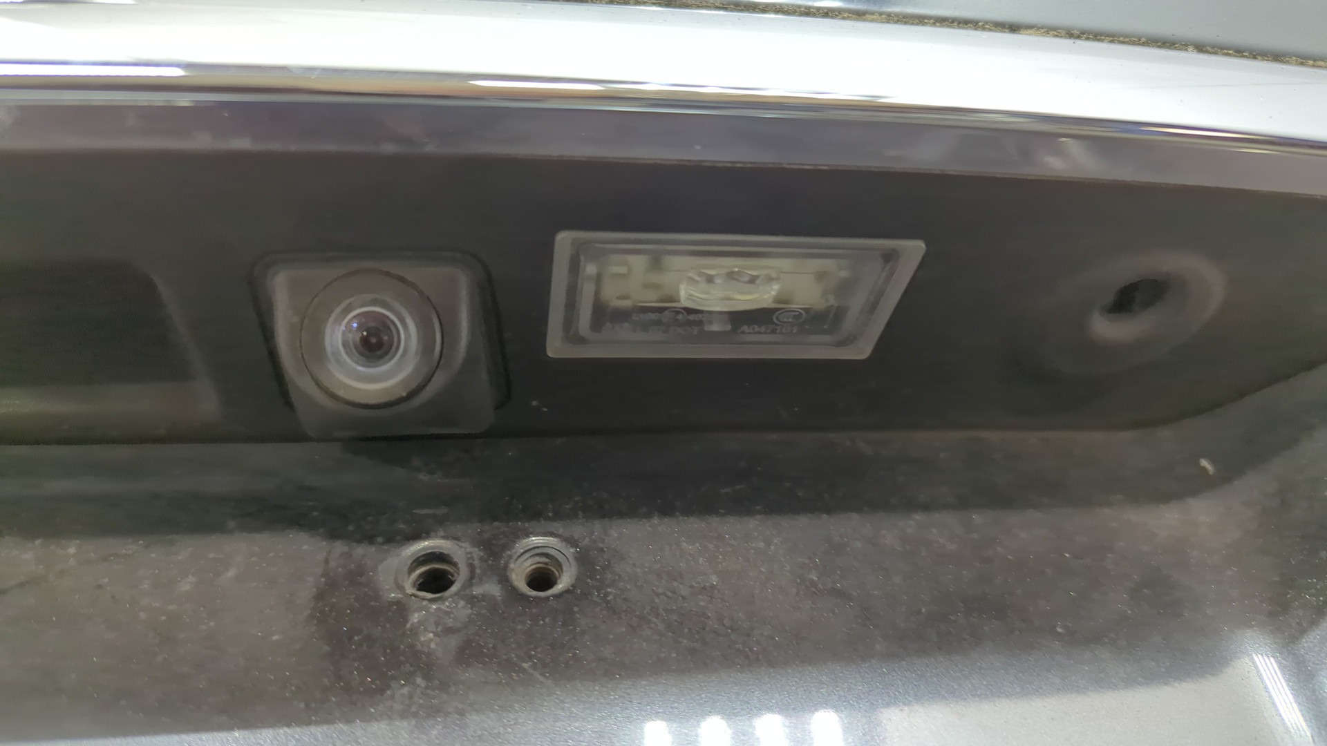 Дверь багажника