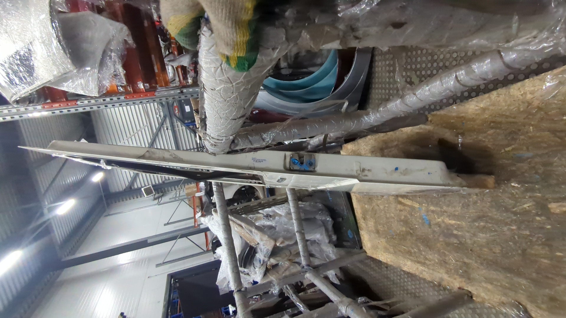 Дверь передняя левая