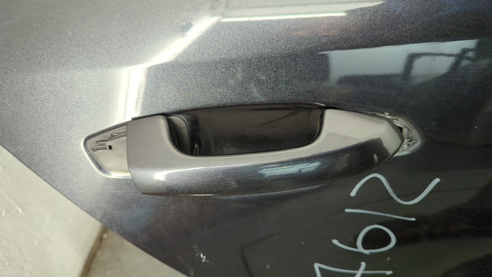 Дверь задняя правая