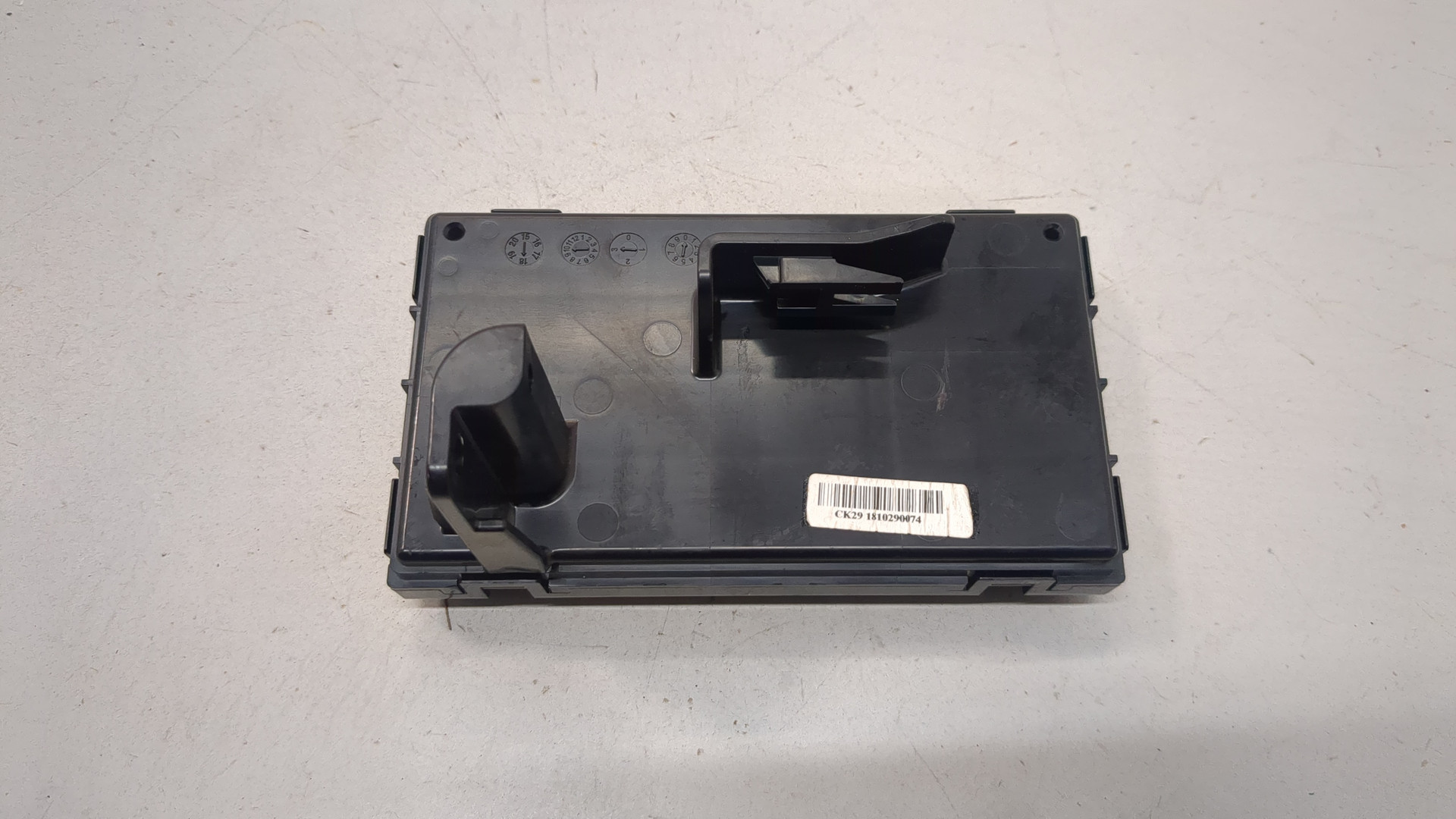 Блок управления климатической установкой