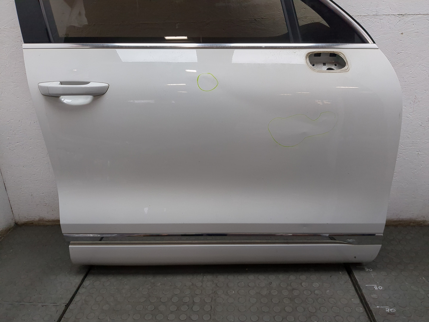 Дверь передняя правая