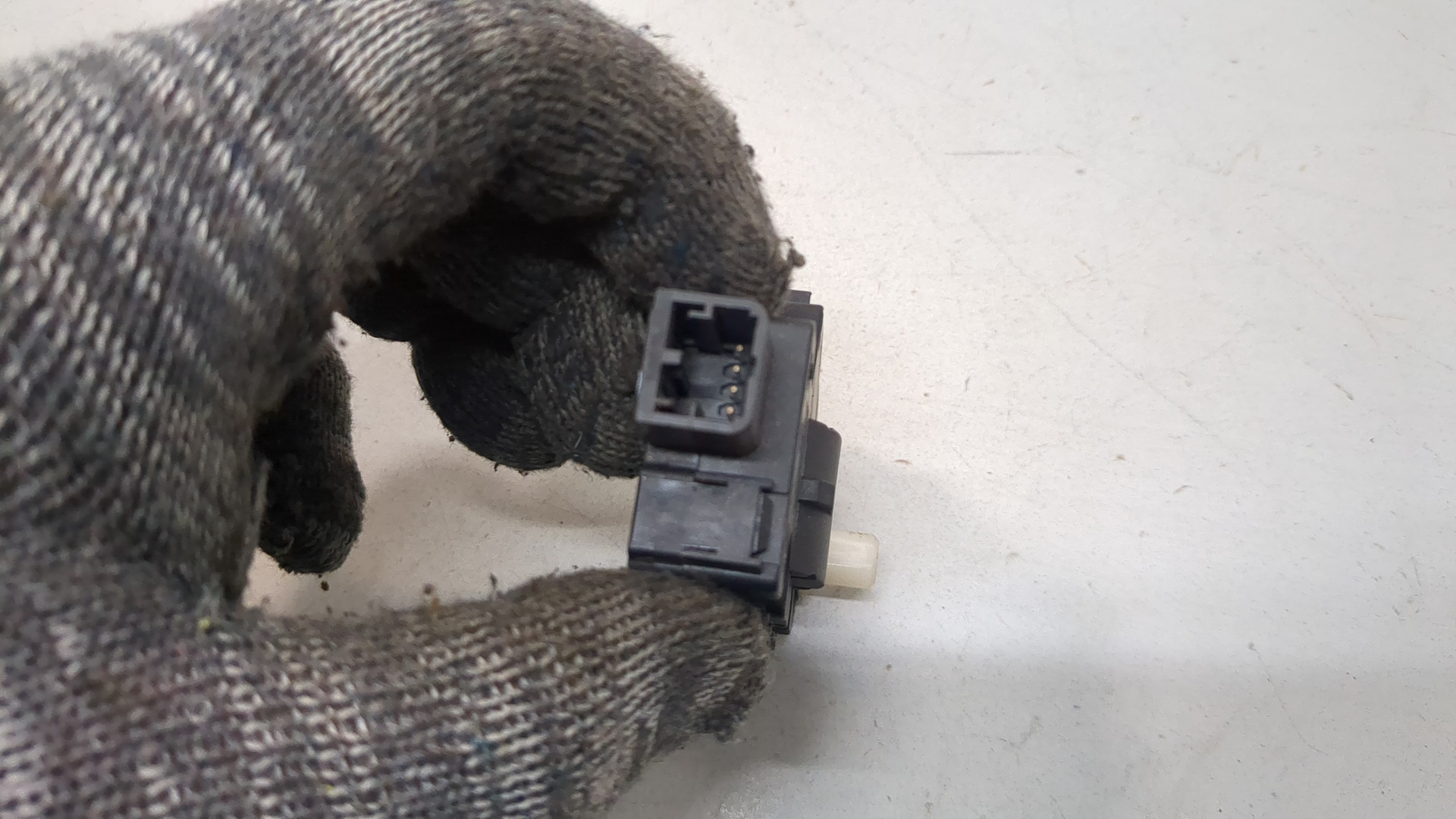 Моторчик заслонки печки