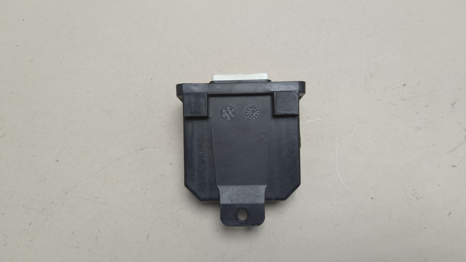 Блок управления светом фар