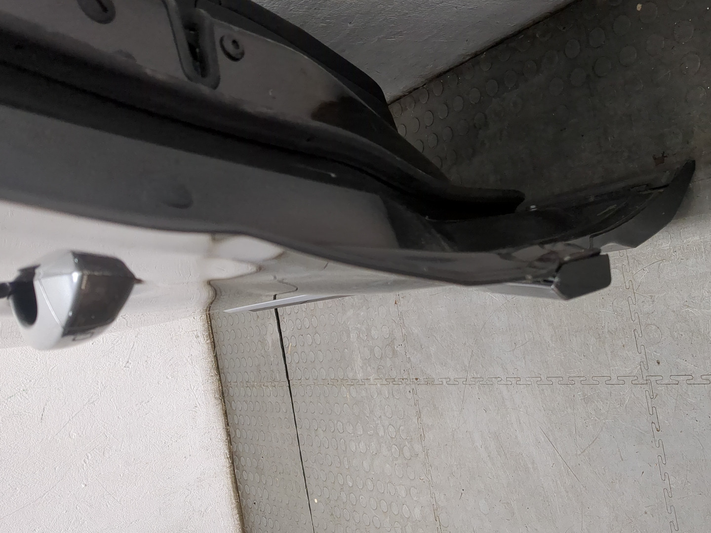 Дверь задняя левая