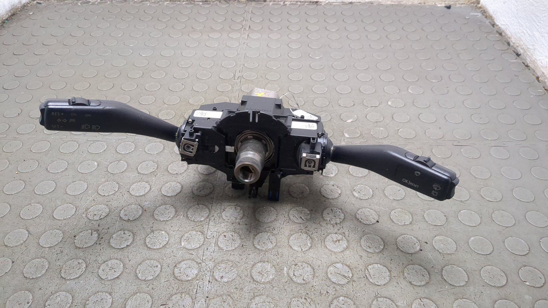 Переключатель подрулевой