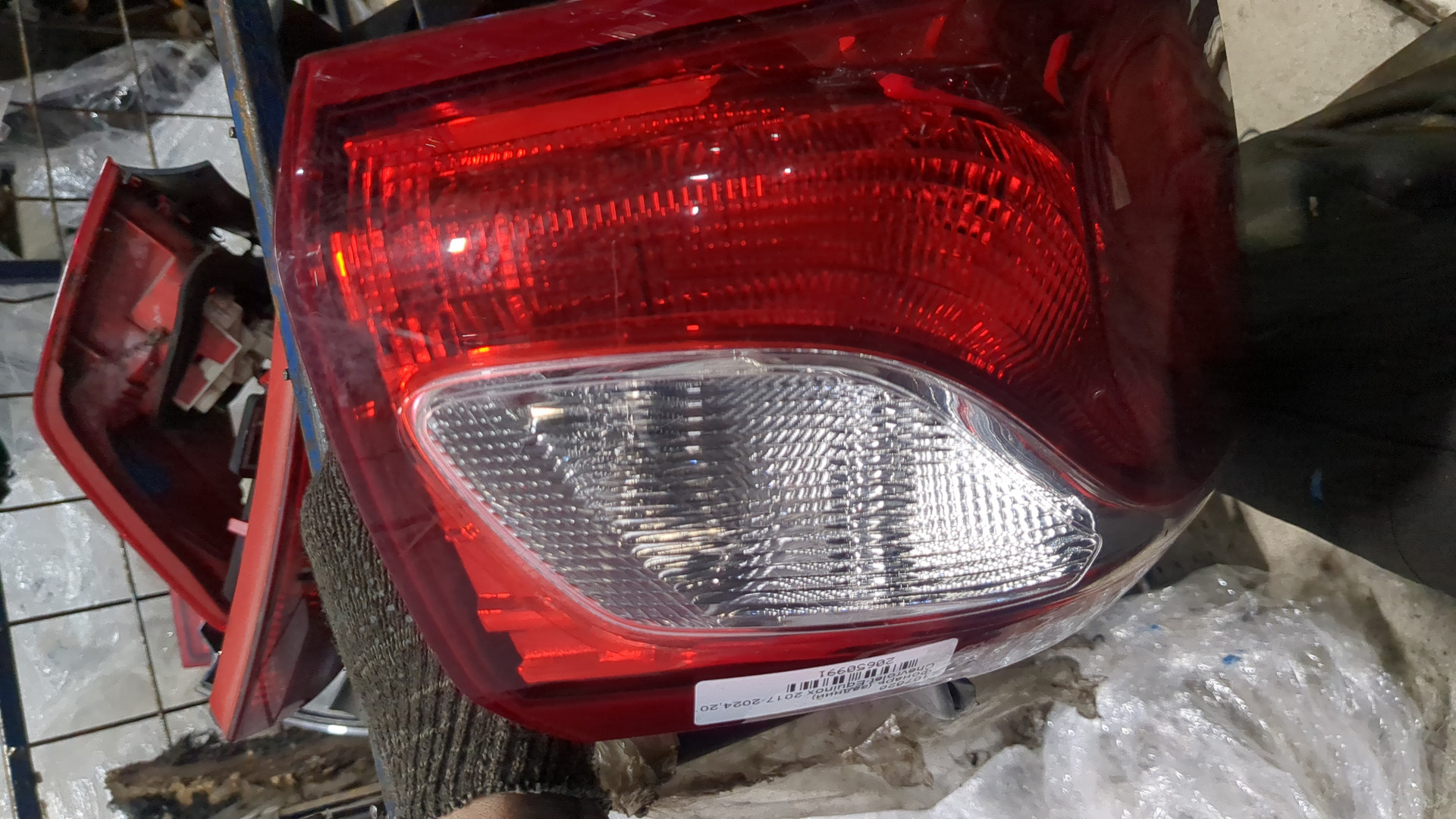 Фонарь задний левый