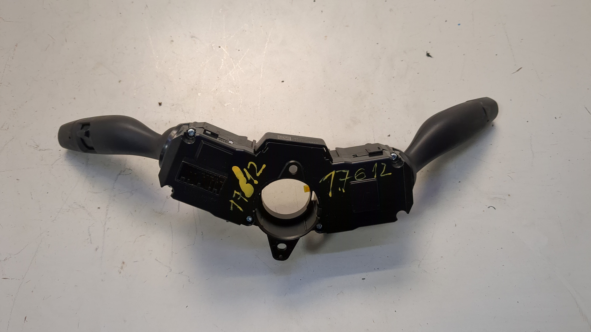 Переключатель подрулевой