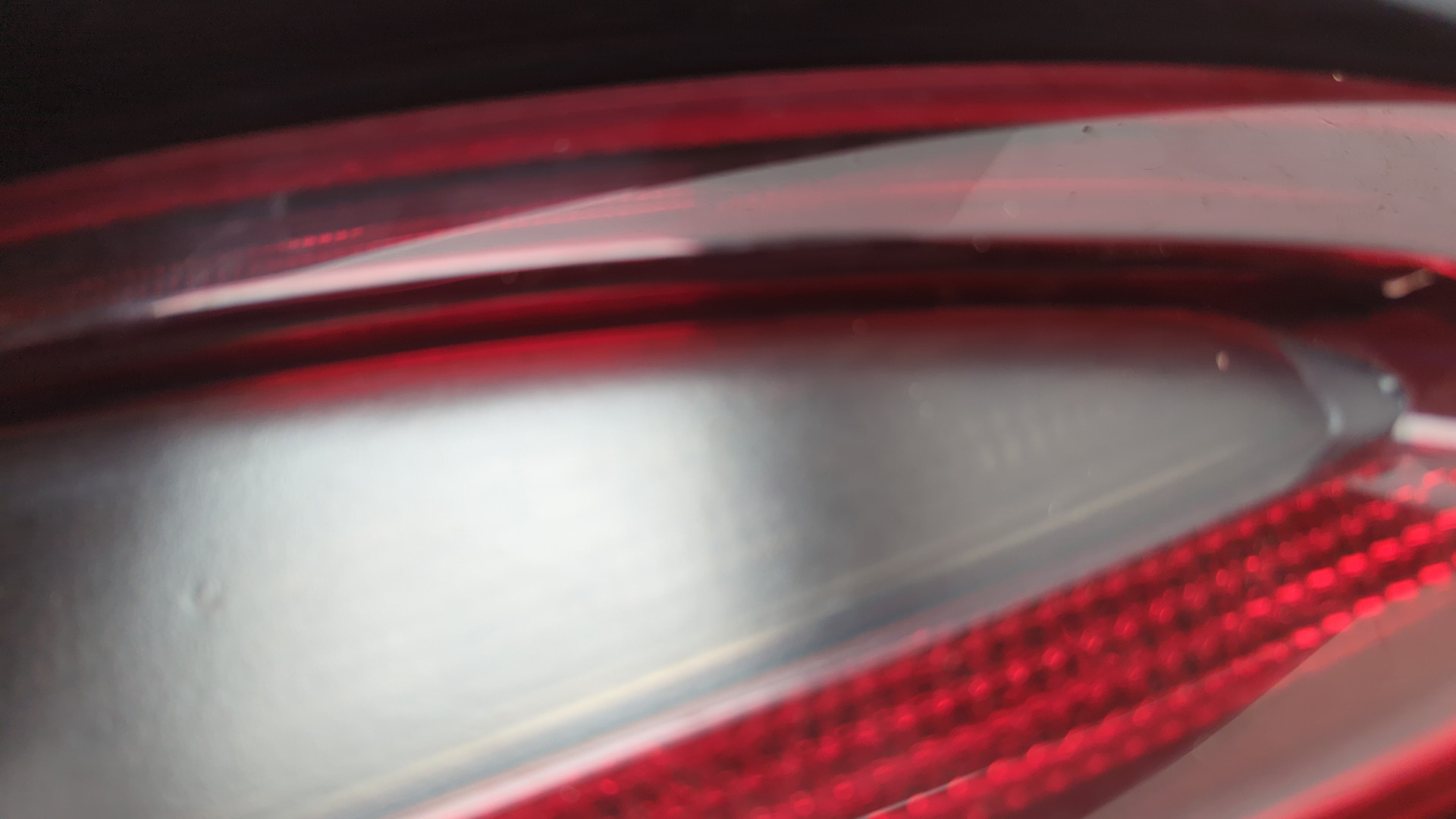 Фонарь задний правый