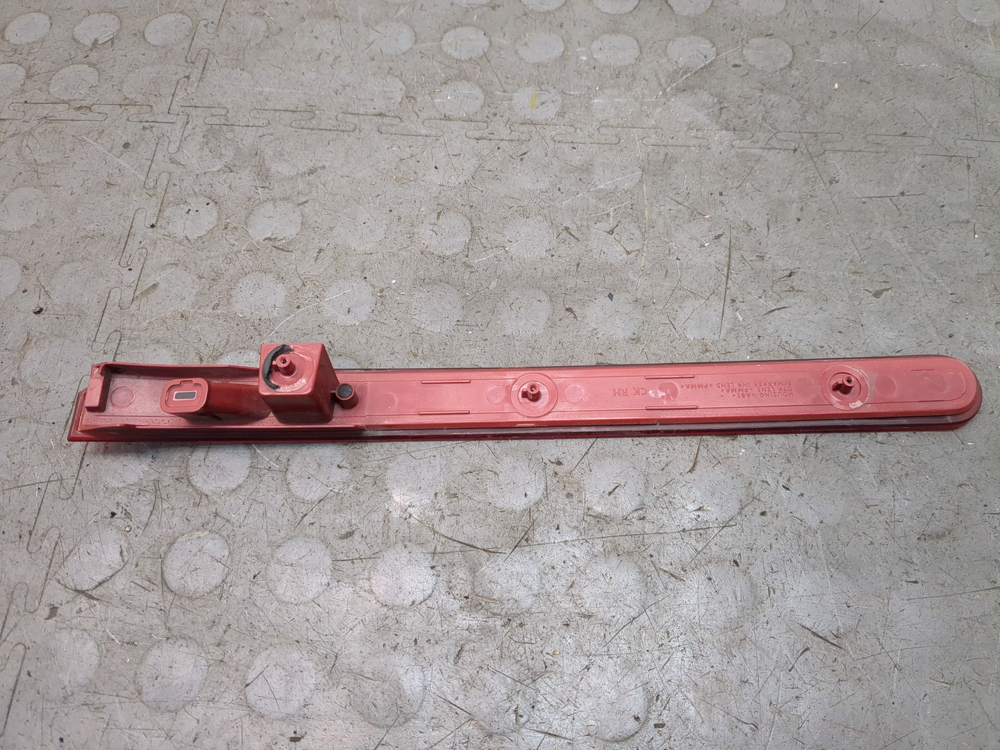 Отражатель в бампер задний правый