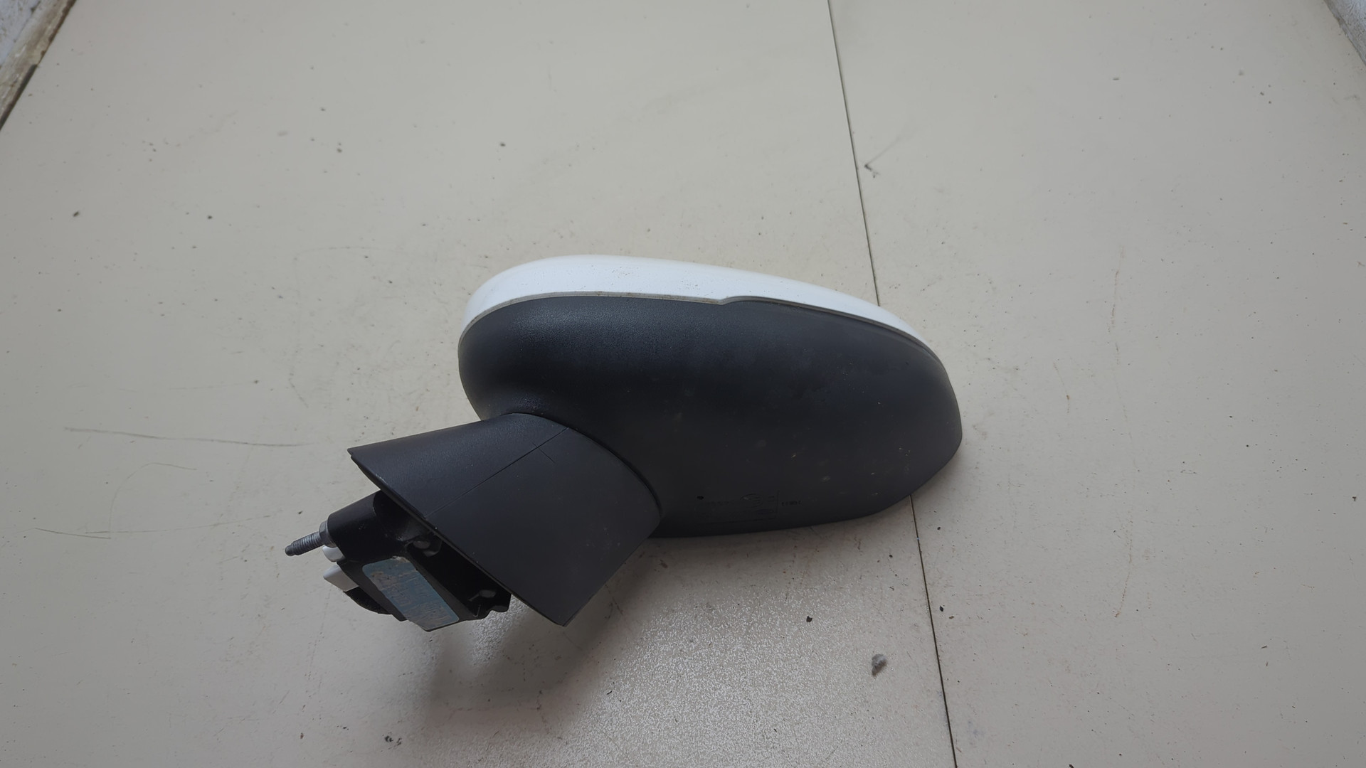 Зеркало левое электрическое