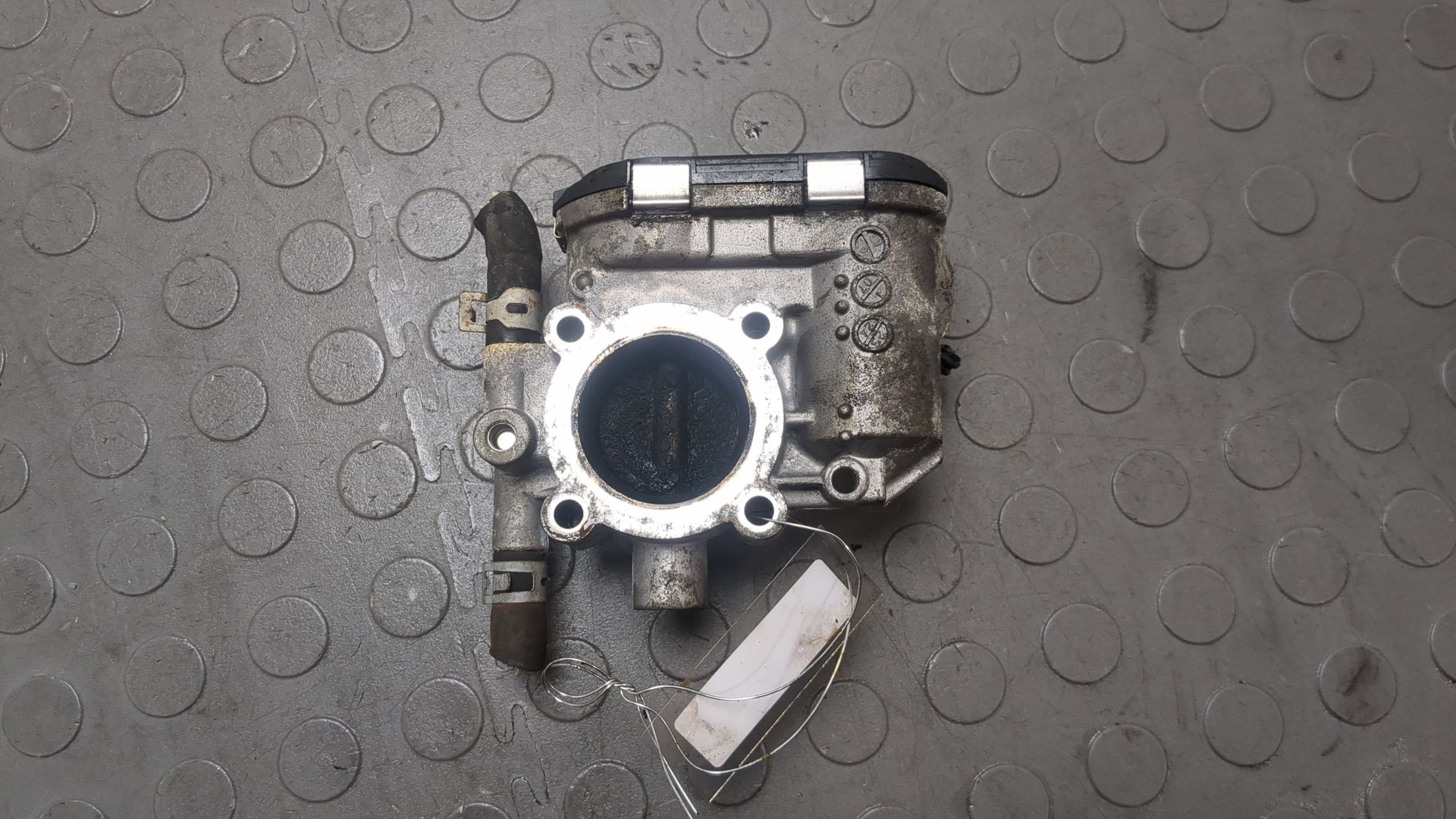 Заслонка дроссельная электрическая