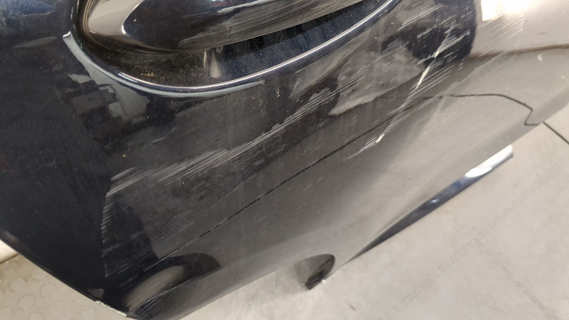 Дверь задняя правая