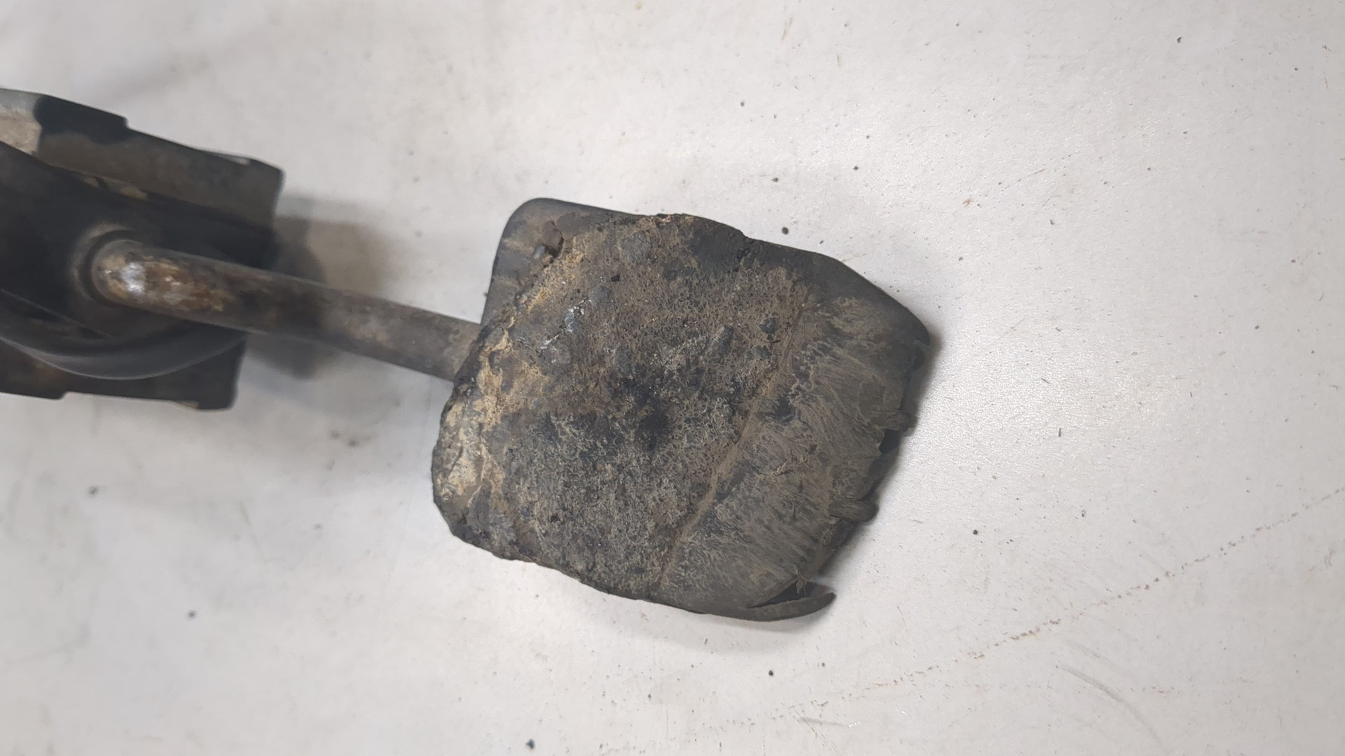 Педаль газа