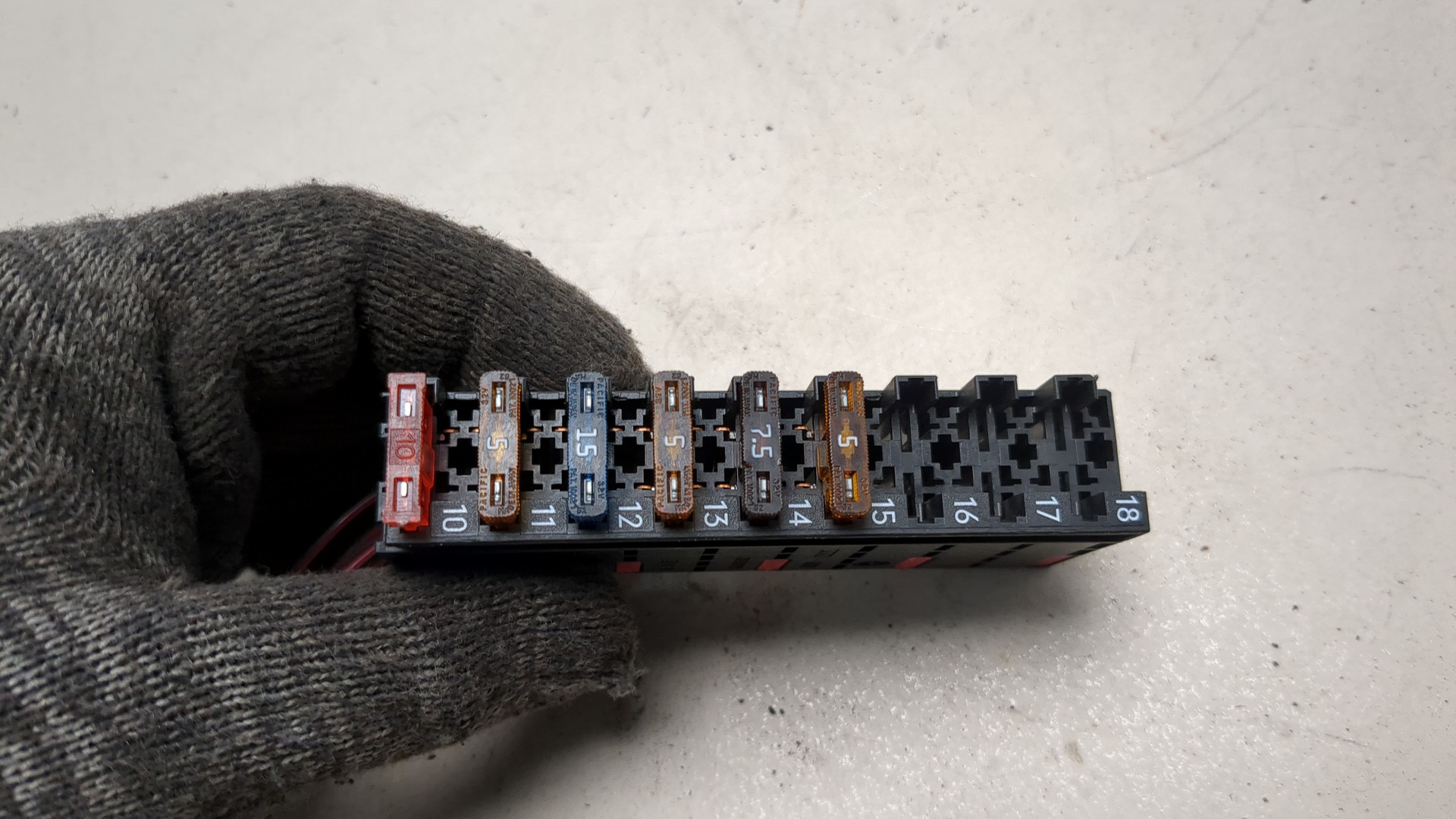 Блок предохранителей