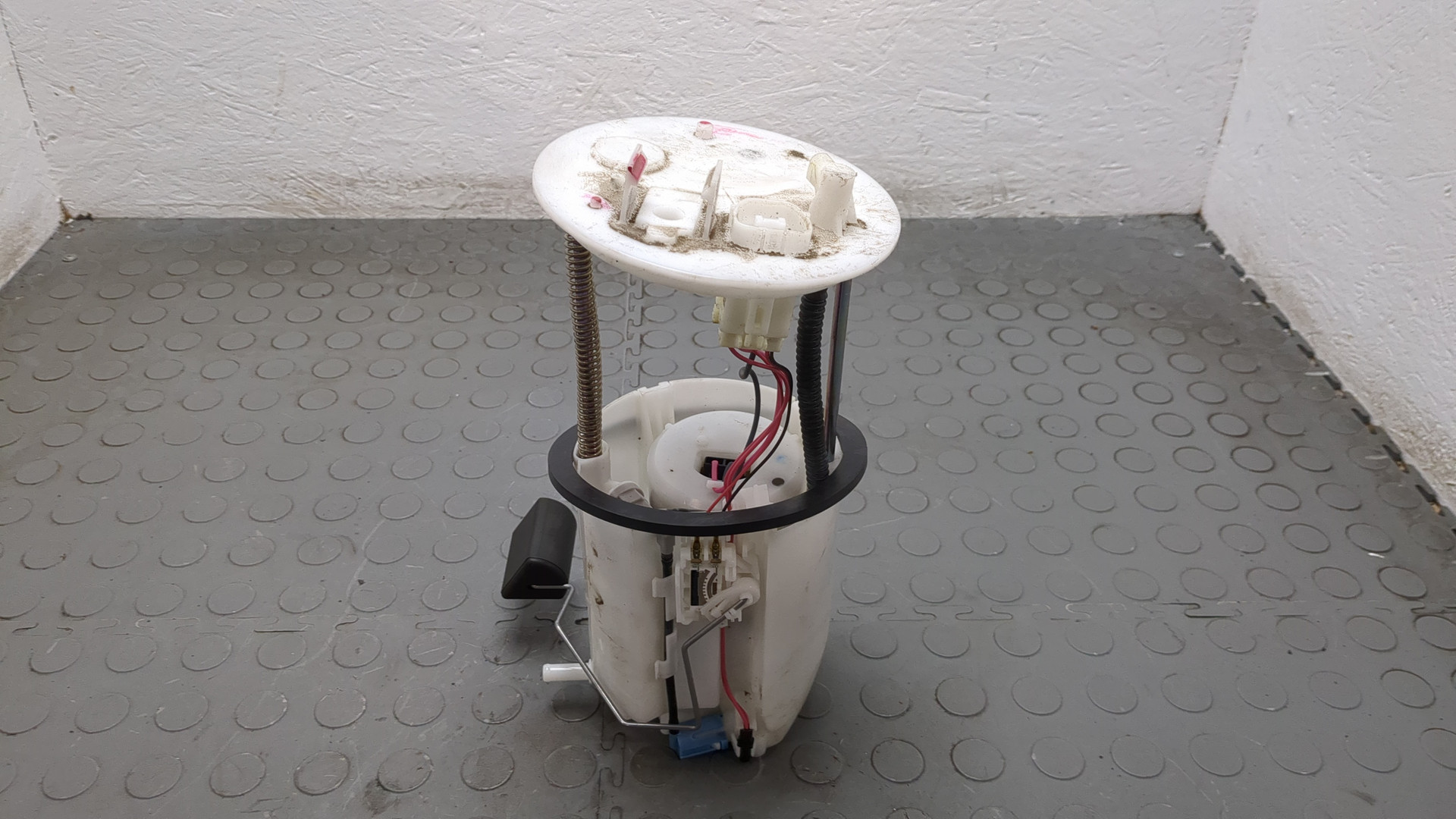 Насос топливный электрический