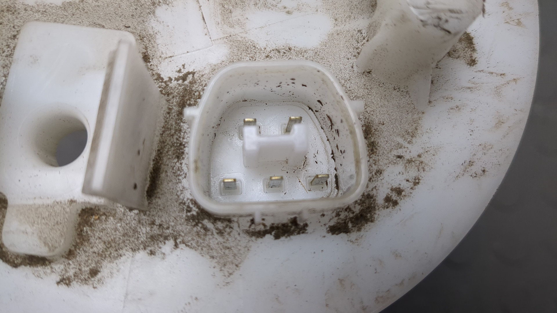 Насос топливный электрический