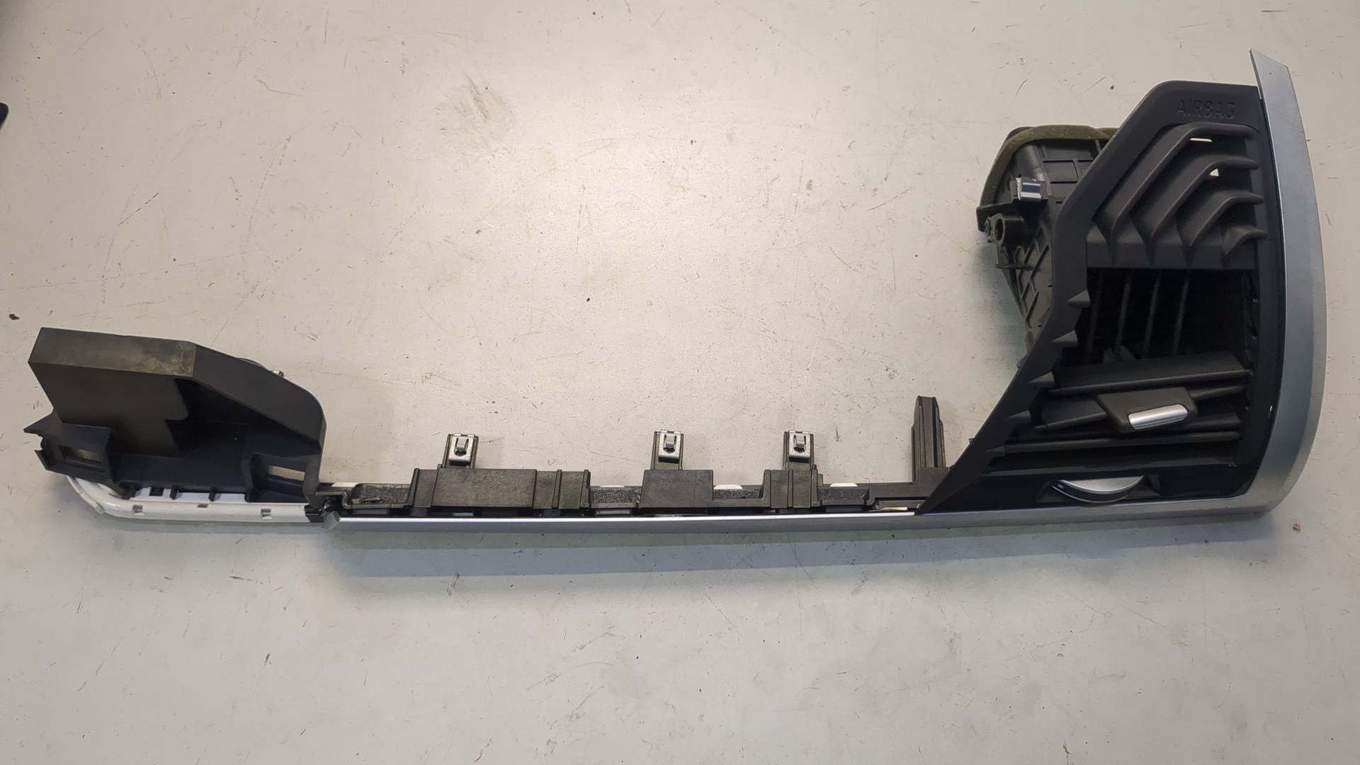 Дефлектор воздушный