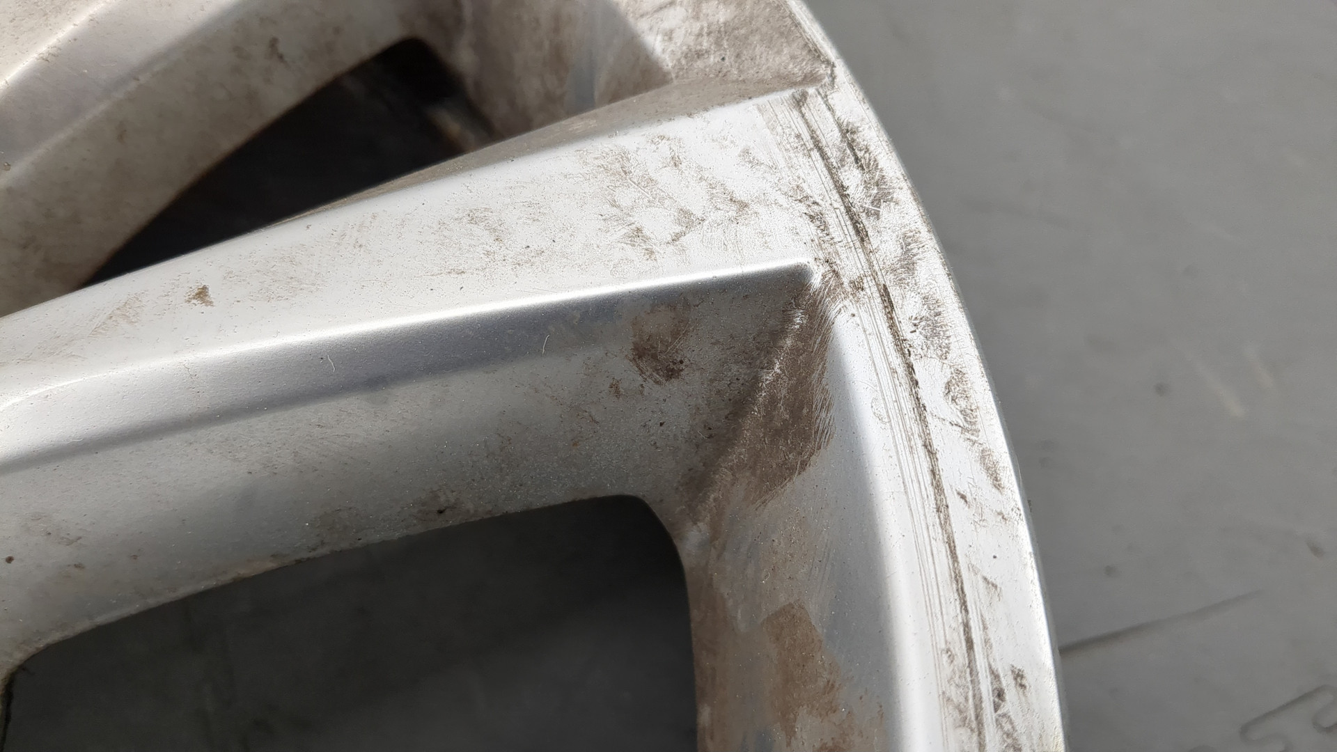 Диск колесный литой