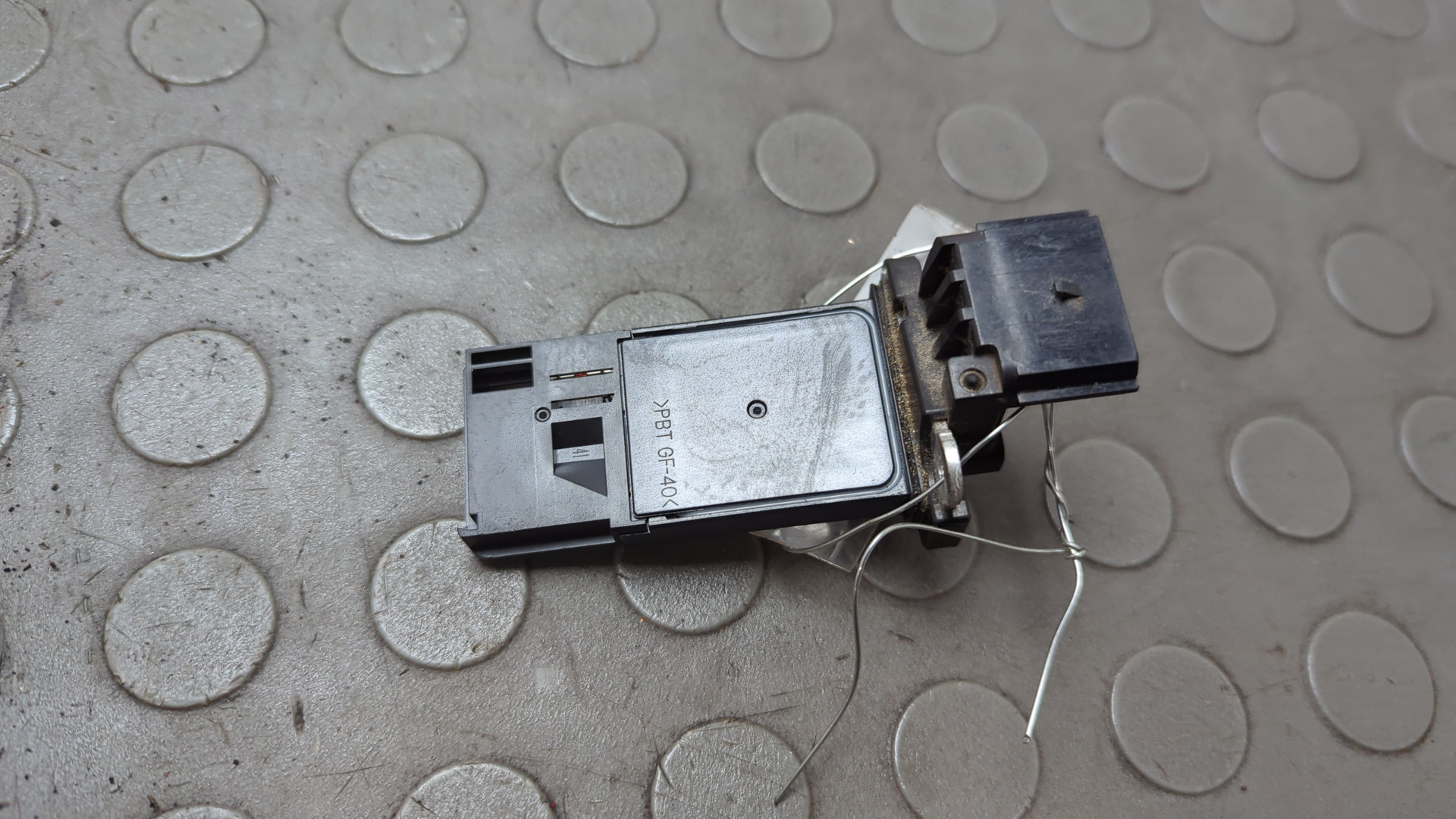 Расходомер воздуха (ДМРВ)