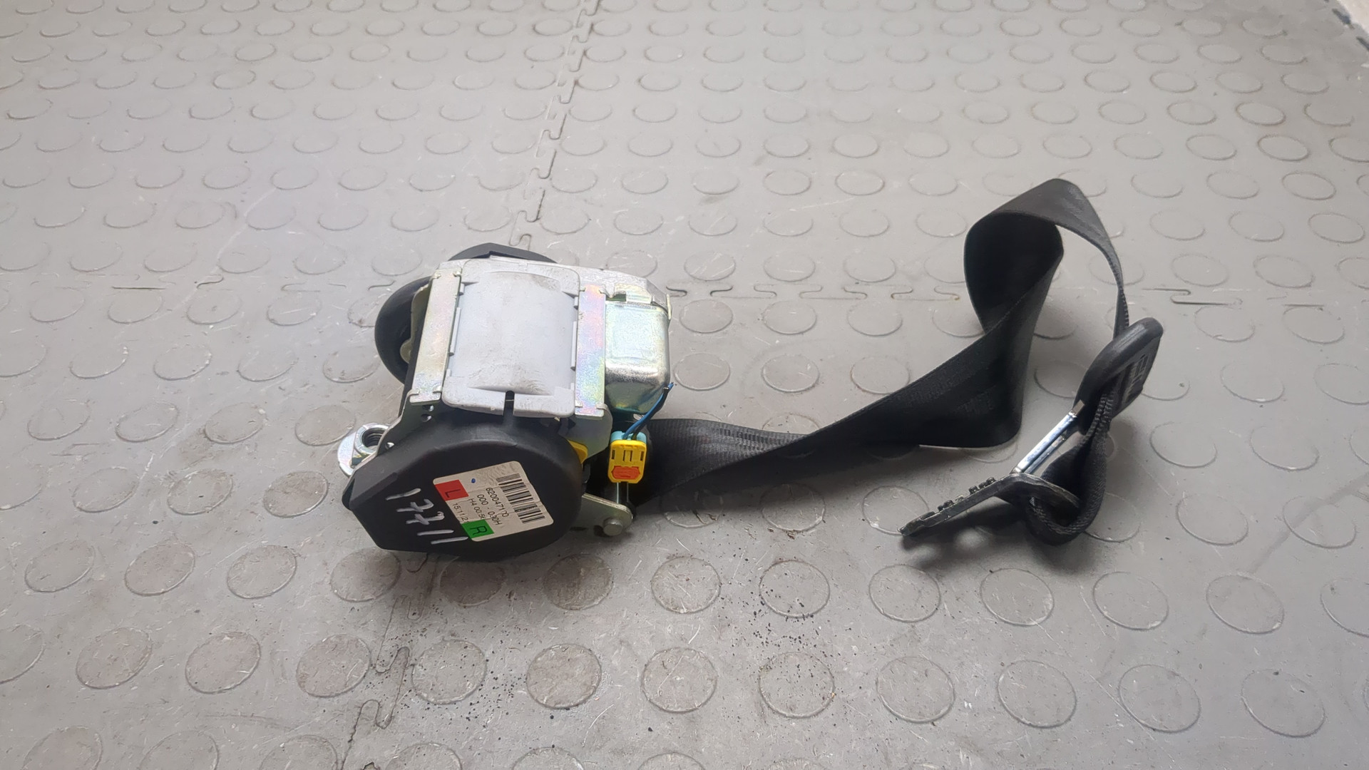 Ремень безопасности