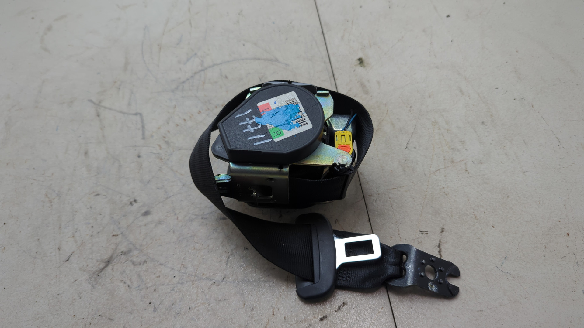 Ремень безопасности