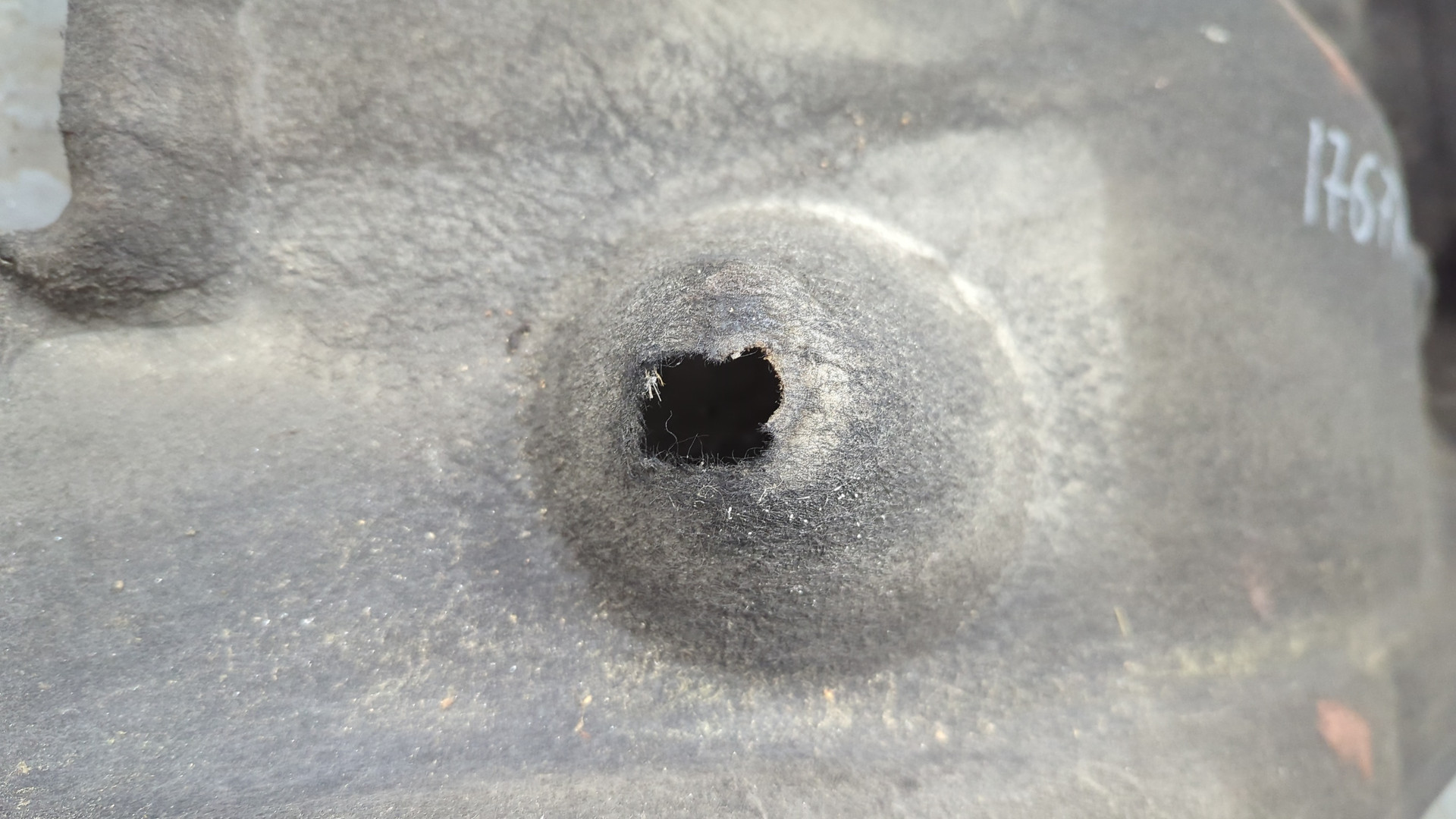 Локер передний левый