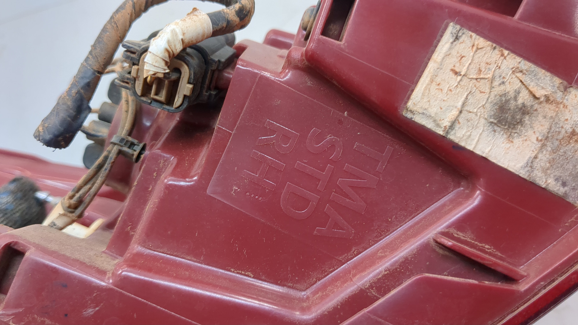 Фонарь задний правый