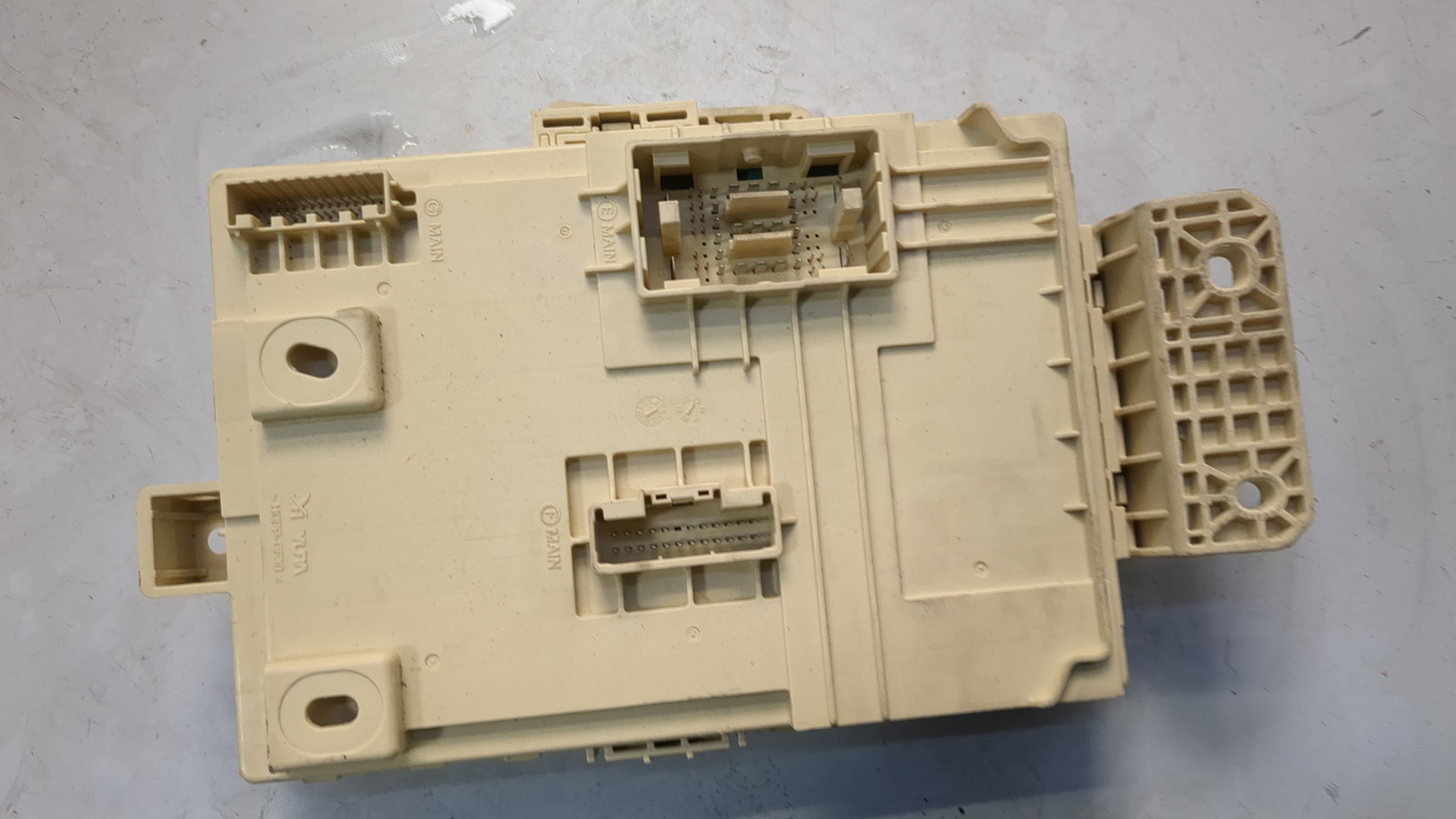 Блок предохранителей