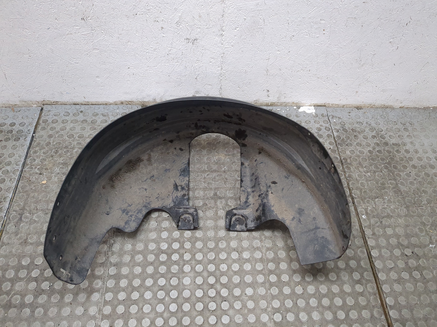 Локер передний левый