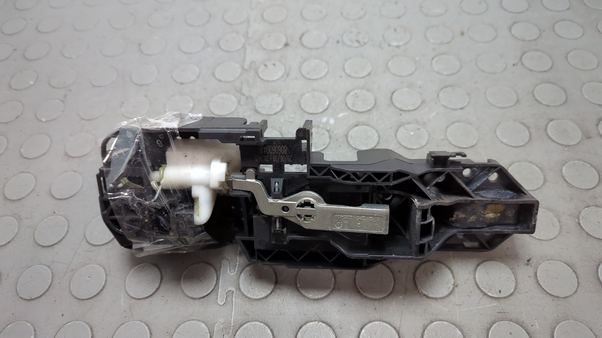 Ручка двери наружная