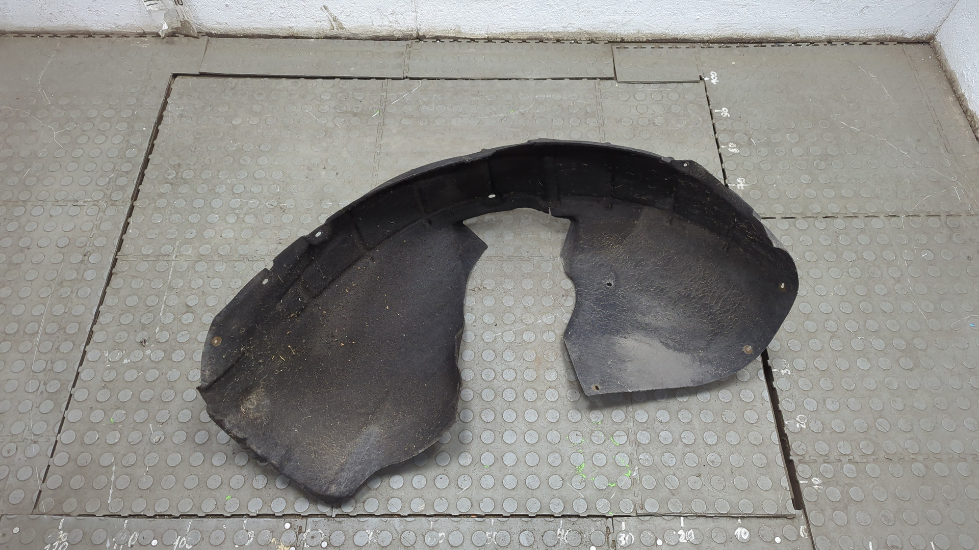 Локер передний правый