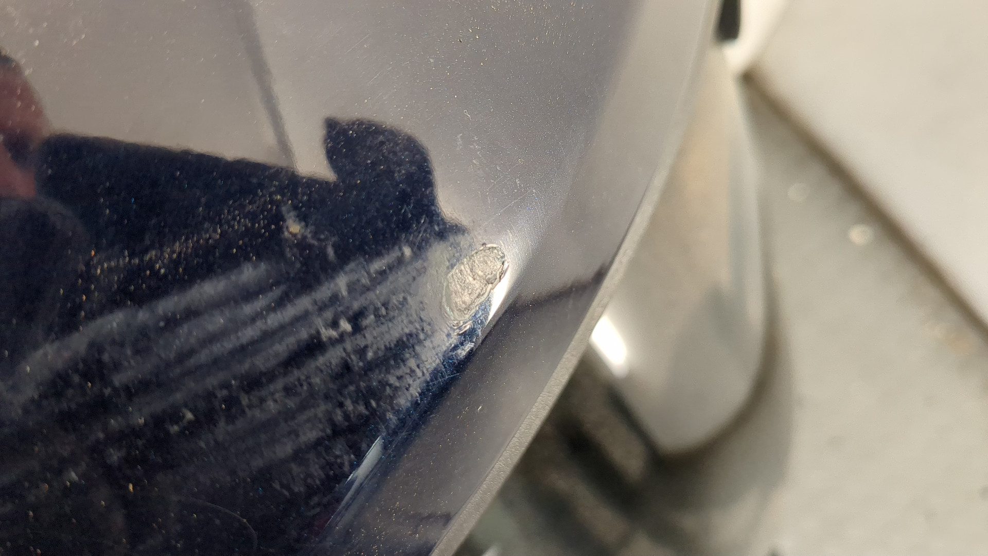 Дверь багажника