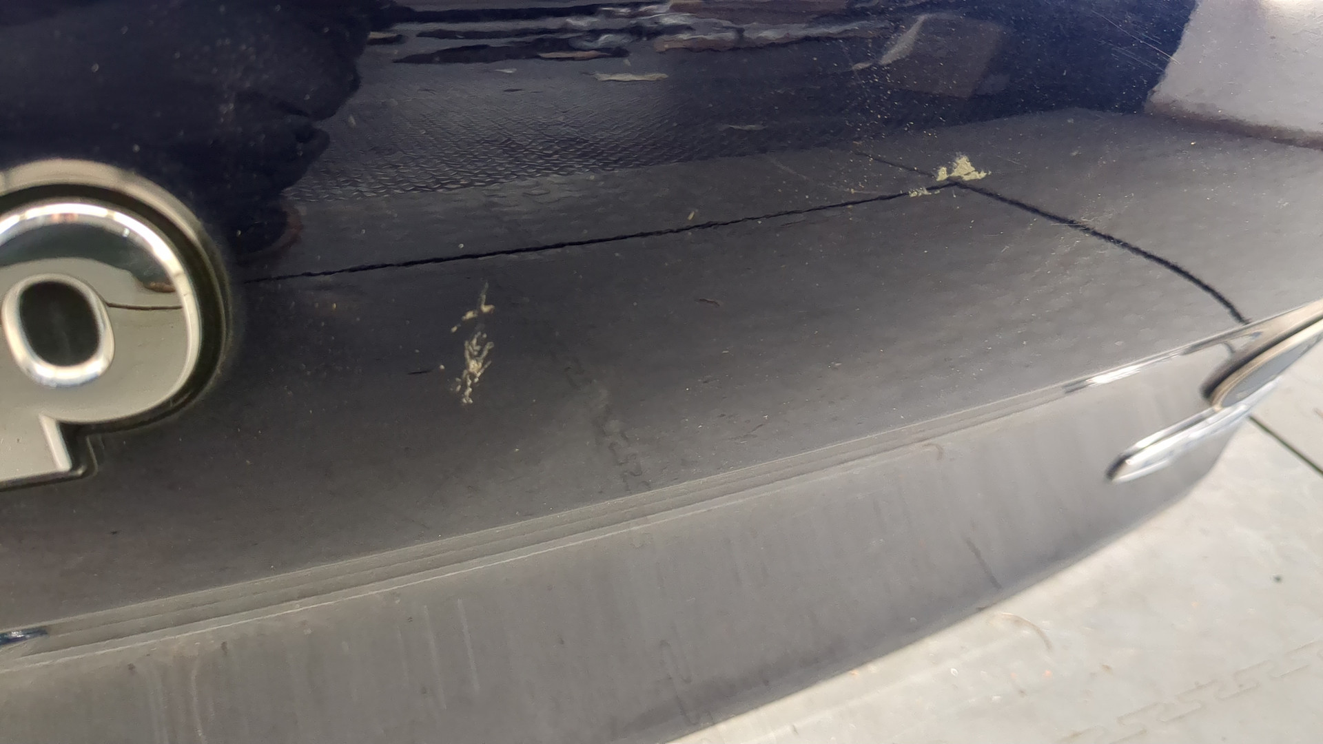 Дверь багажника