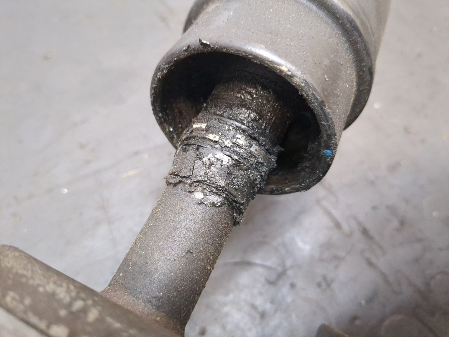 Вал карданный задний