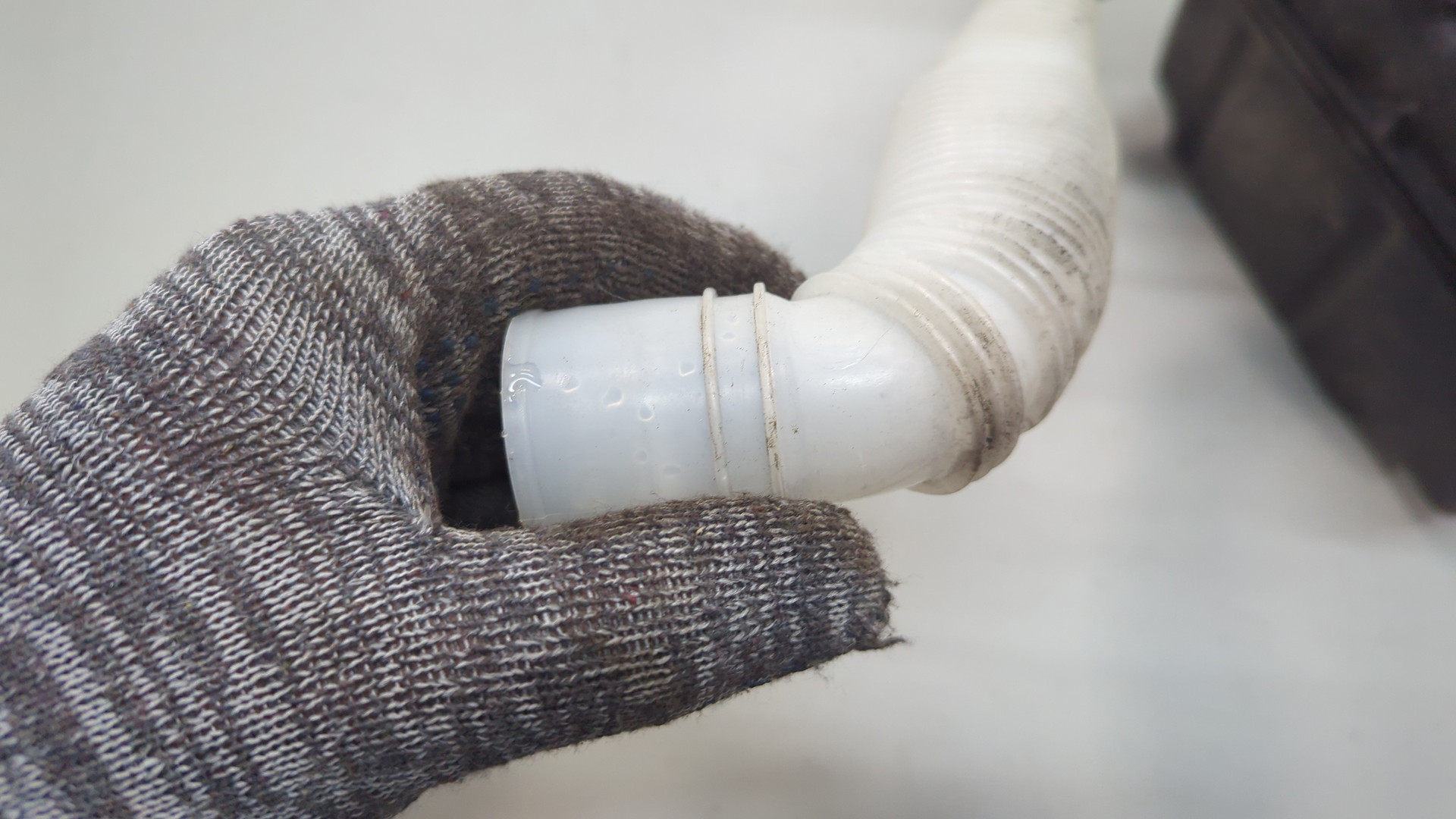 Бачок омывателя лобового стекла