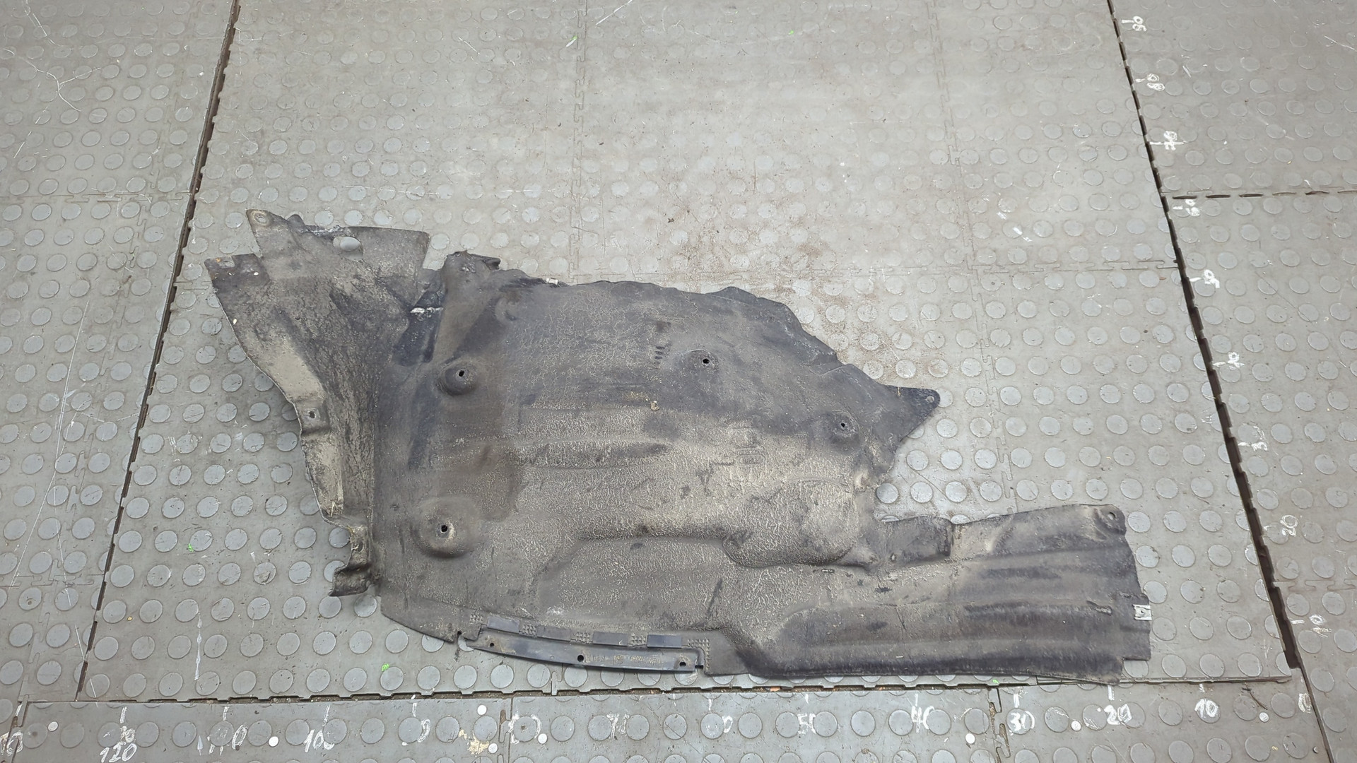 Локер передний левый