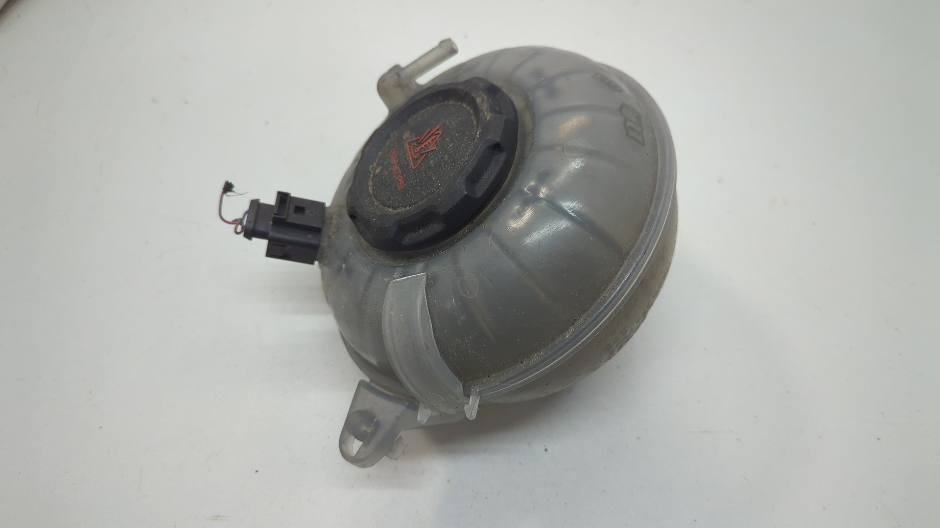 Бачок расширительный