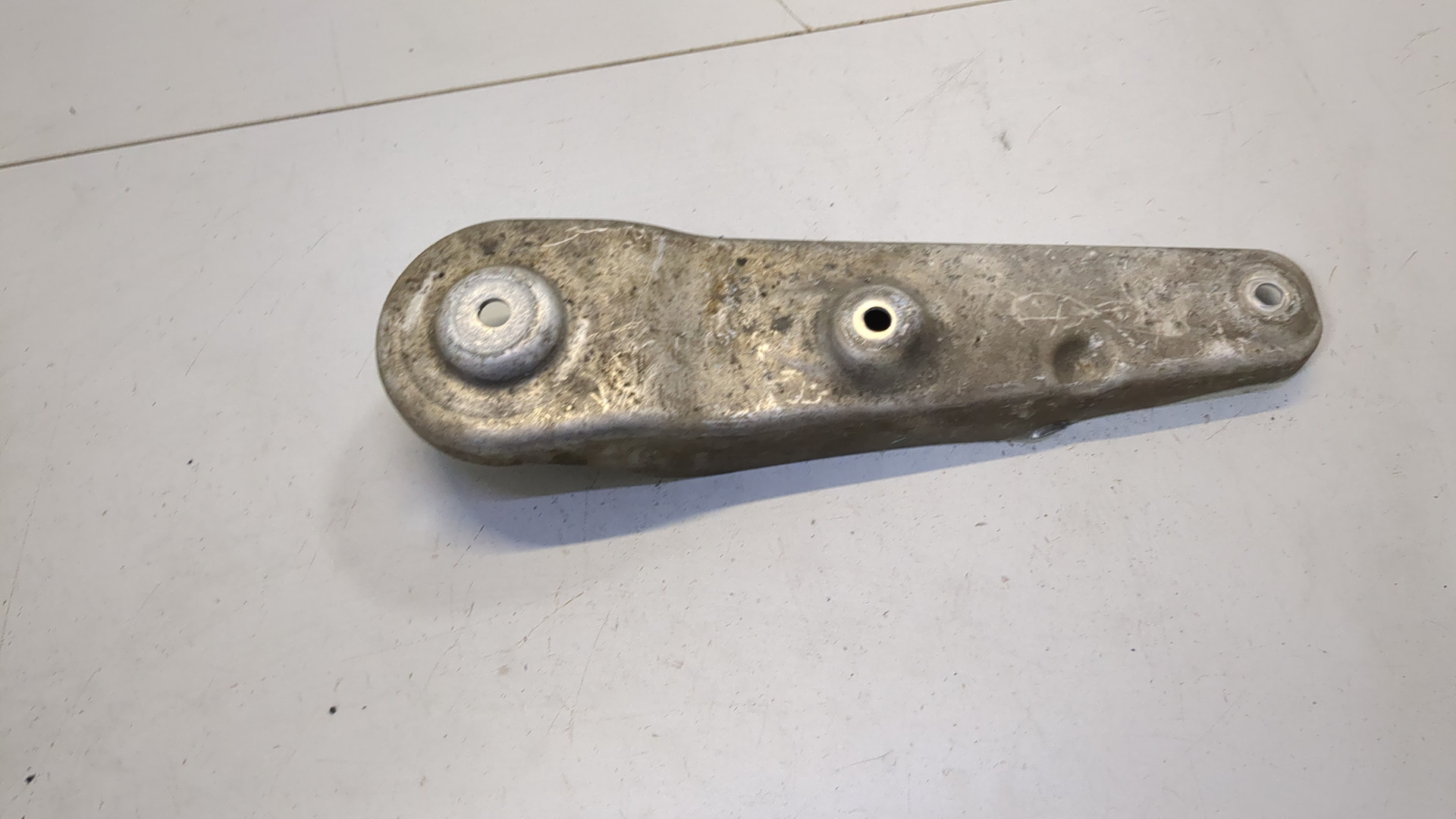 Кронштейн (п.з.к.)