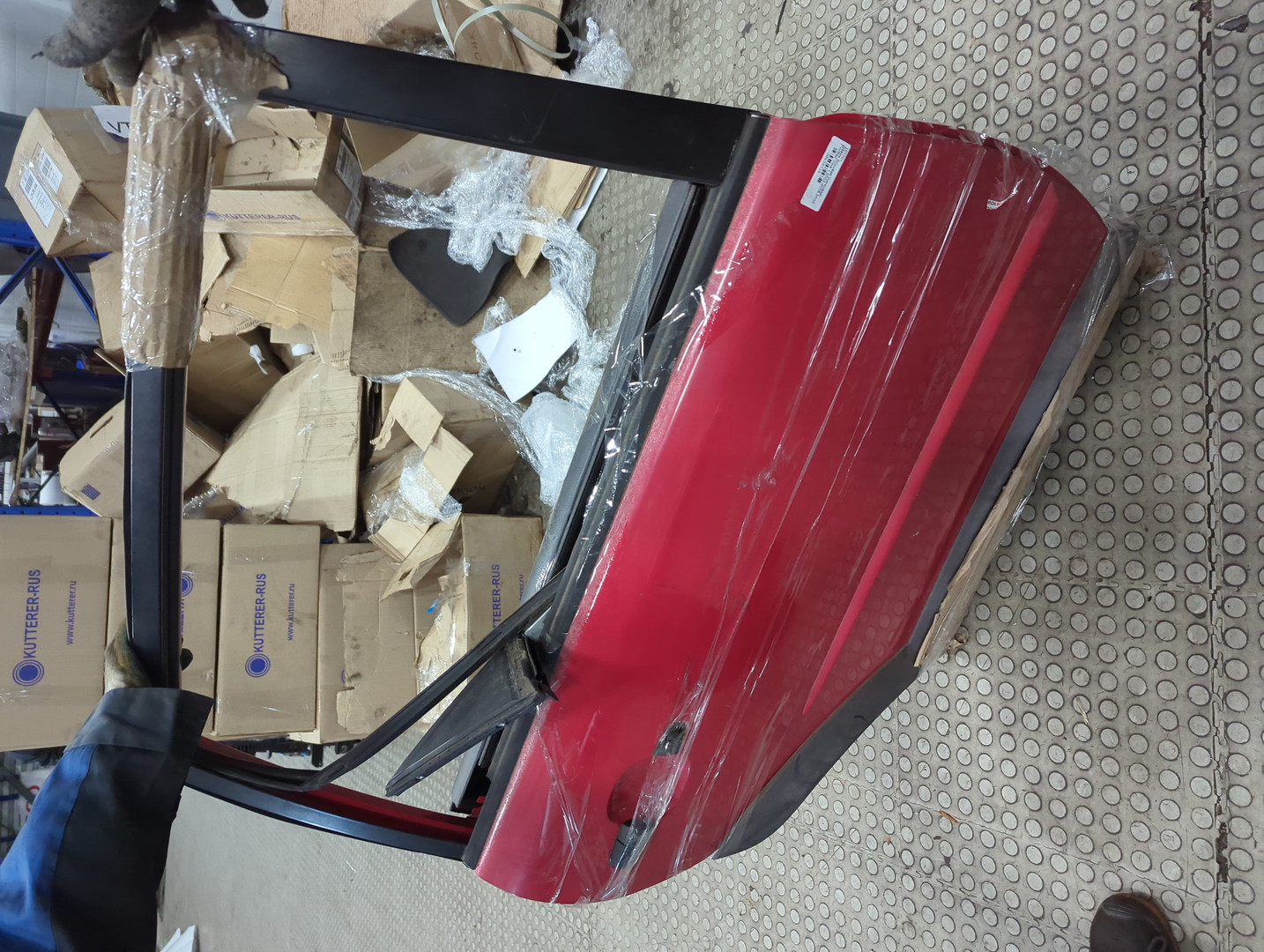 Дверь задняя правая