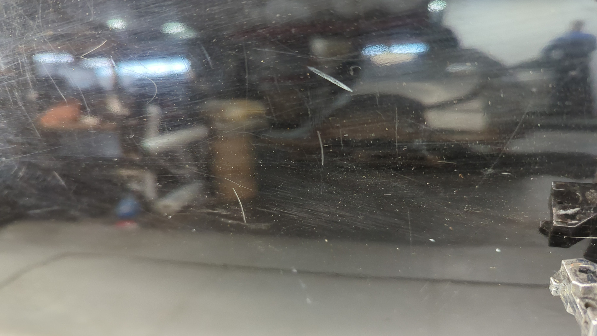 Дверь передняя левая