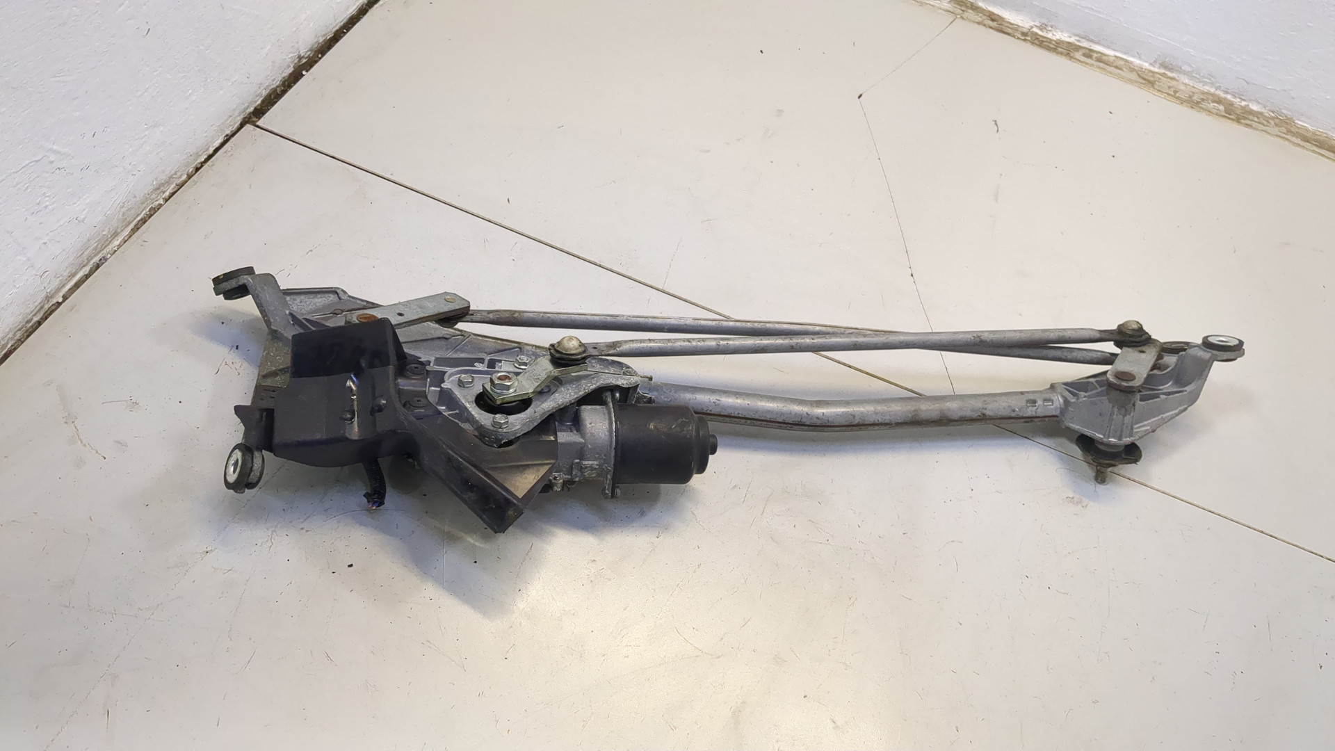 Трапеция стеклоочистителей