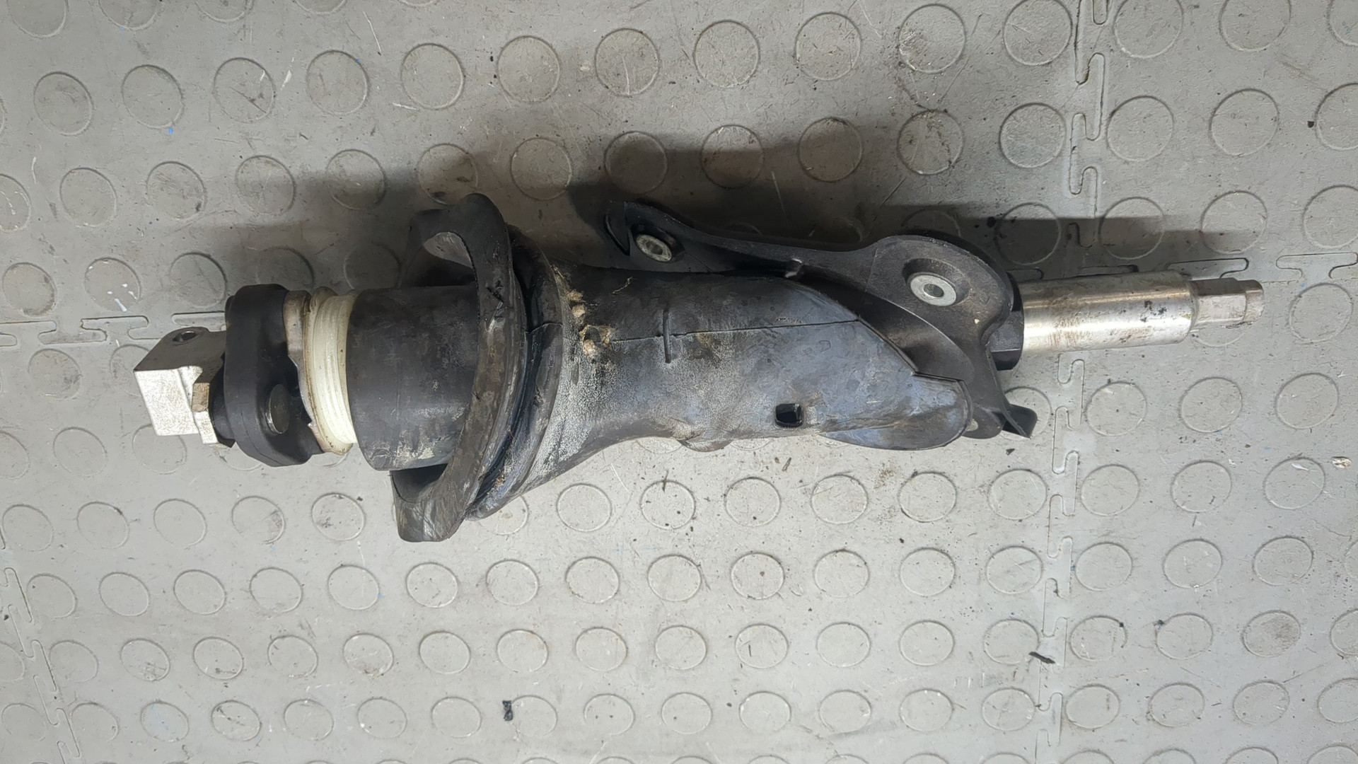 Кардан рулевой