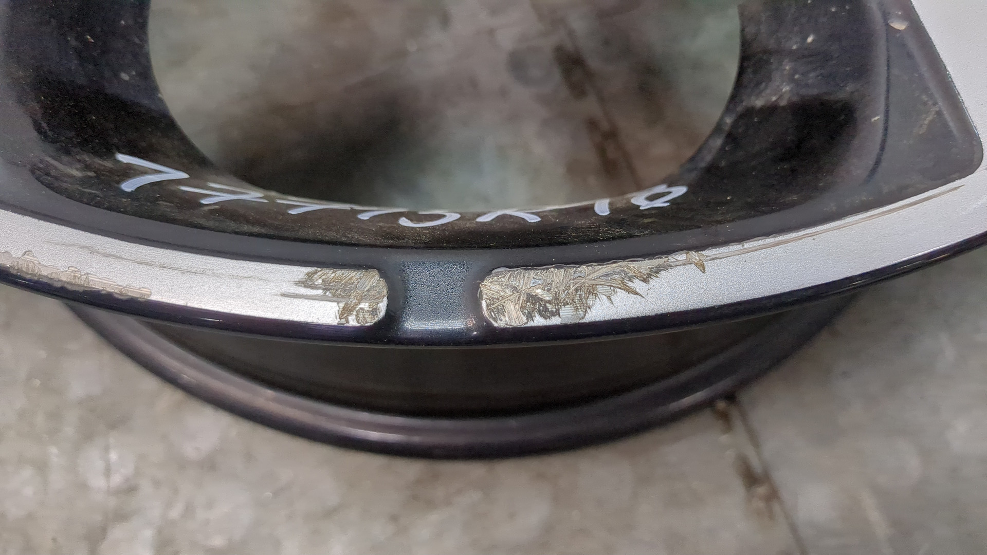 Диск колесный литой