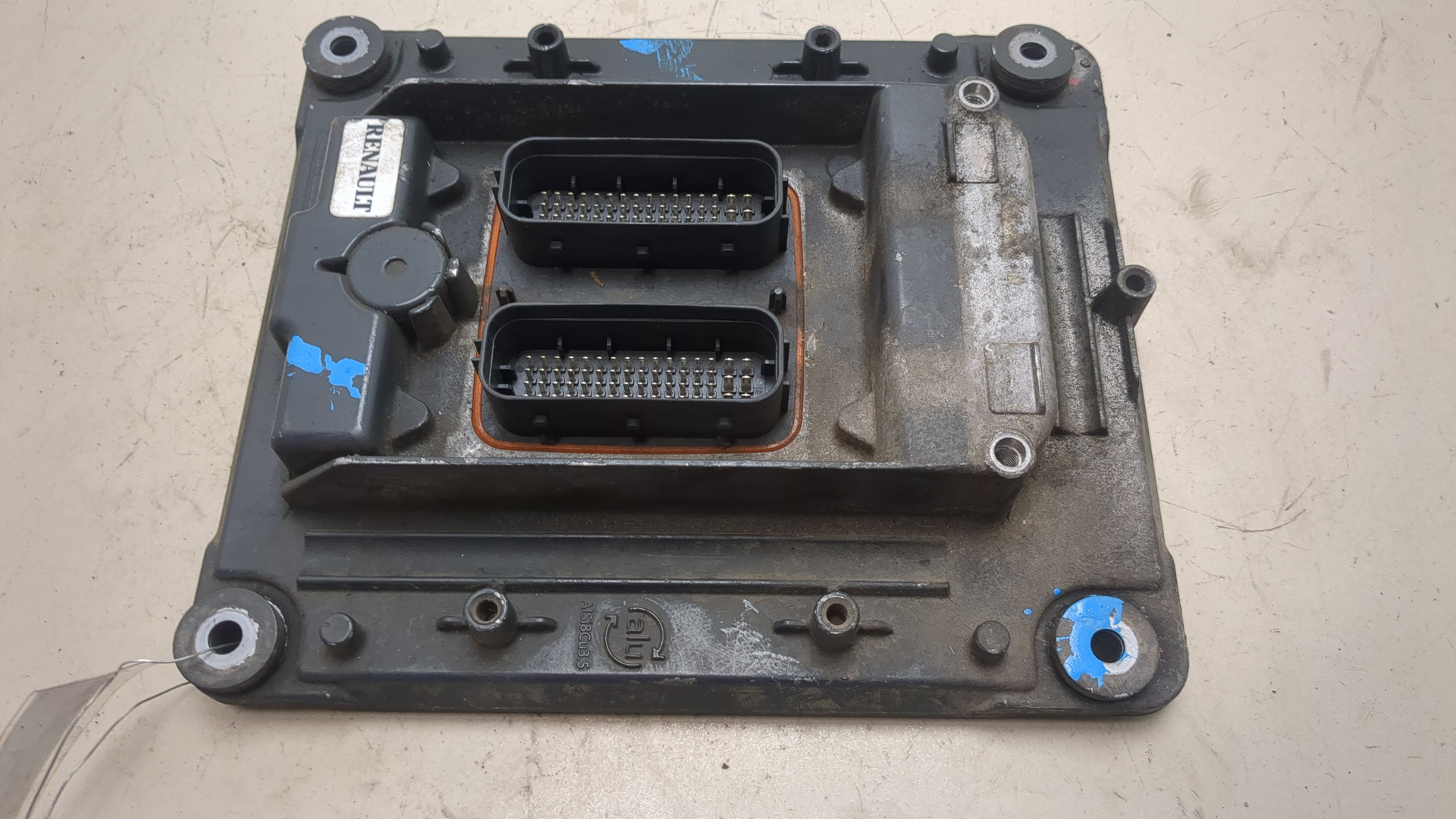 Блок управления двигателем